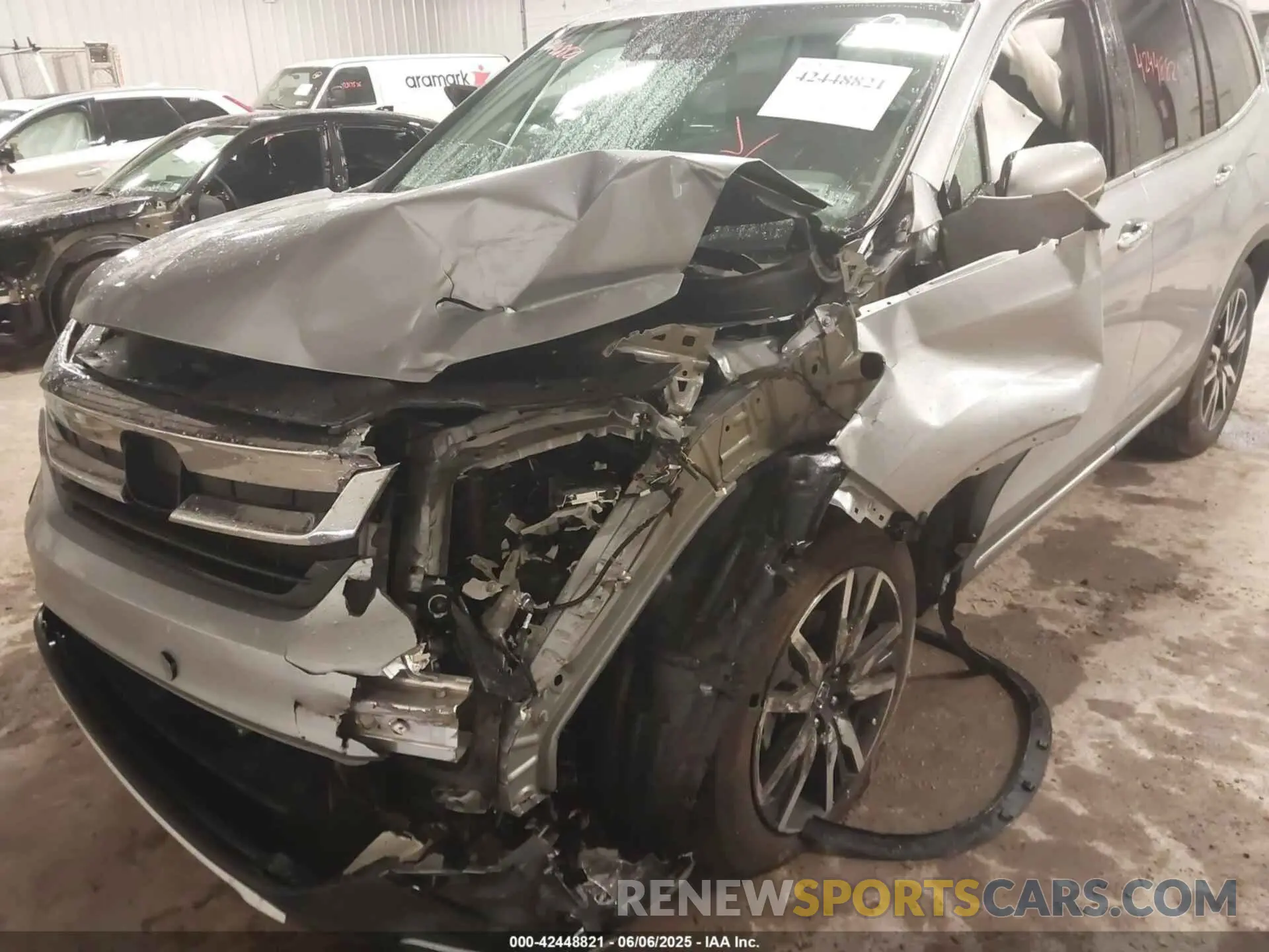 6 Photograph of a damaged car 5FNYF5H95LB025516 HONDA PILOT 2020