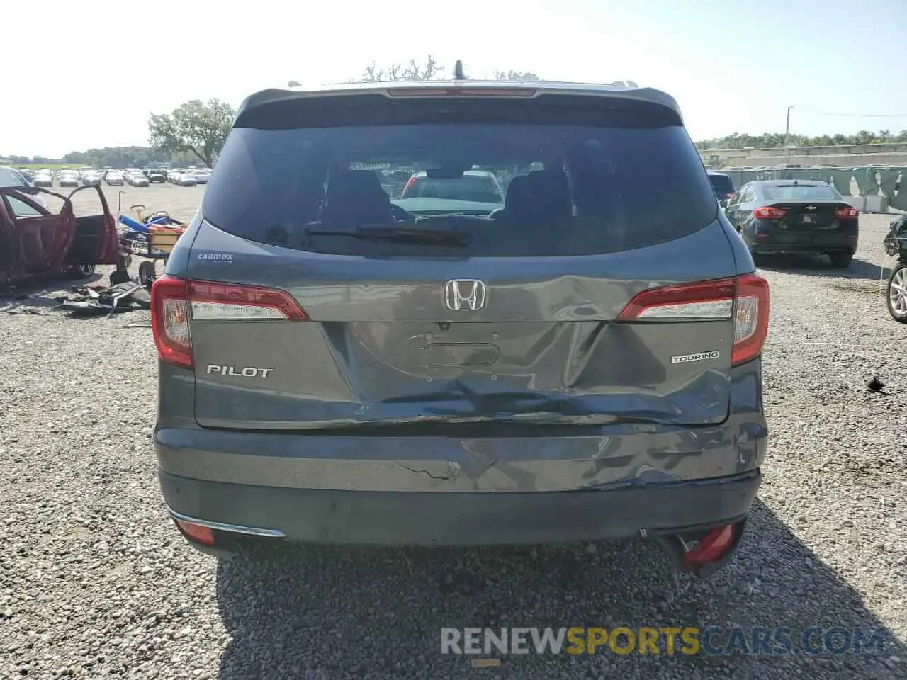6 Photograph of a damaged car 5FNYF5H99LB000568 HONDA PILOT 2020