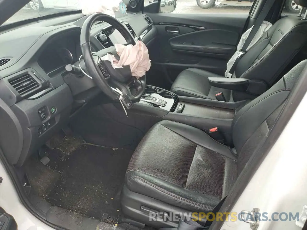 7 Photograph of a damaged car 5FNYF6H00LB502070 HONDA PILOT 2020