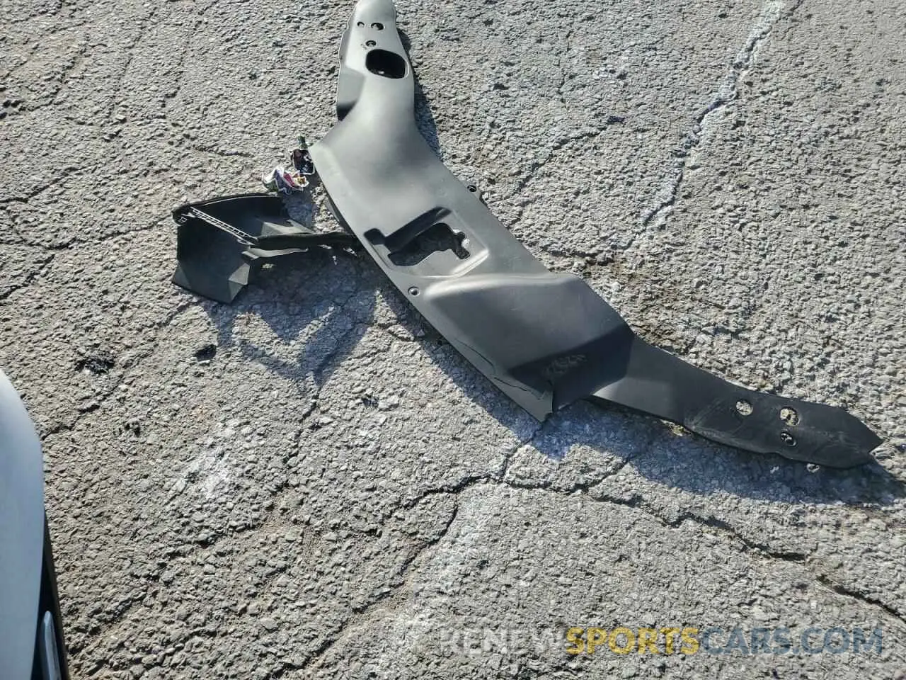 13 Photograph of a damaged car 5FNYF6H01LB047889 HONDA PILOT 2020