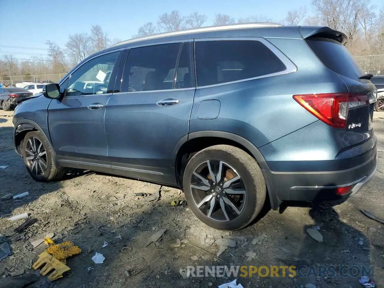 2 Photograph of a damaged car 5FNYF6H02LB003268 HONDA PILOT 2020