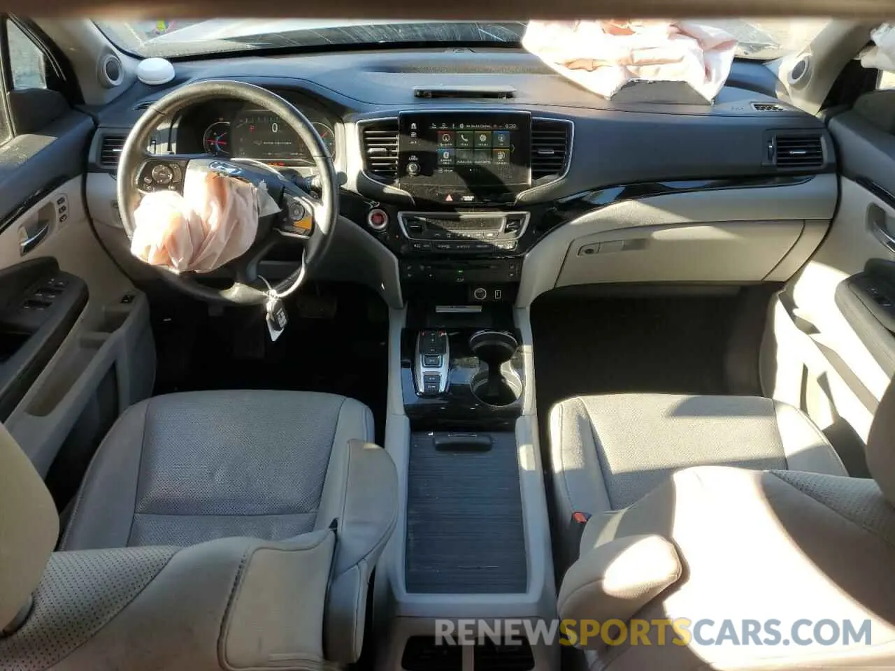 8 Photograph of a damaged car 5FNYF6H02LB003268 HONDA PILOT 2020