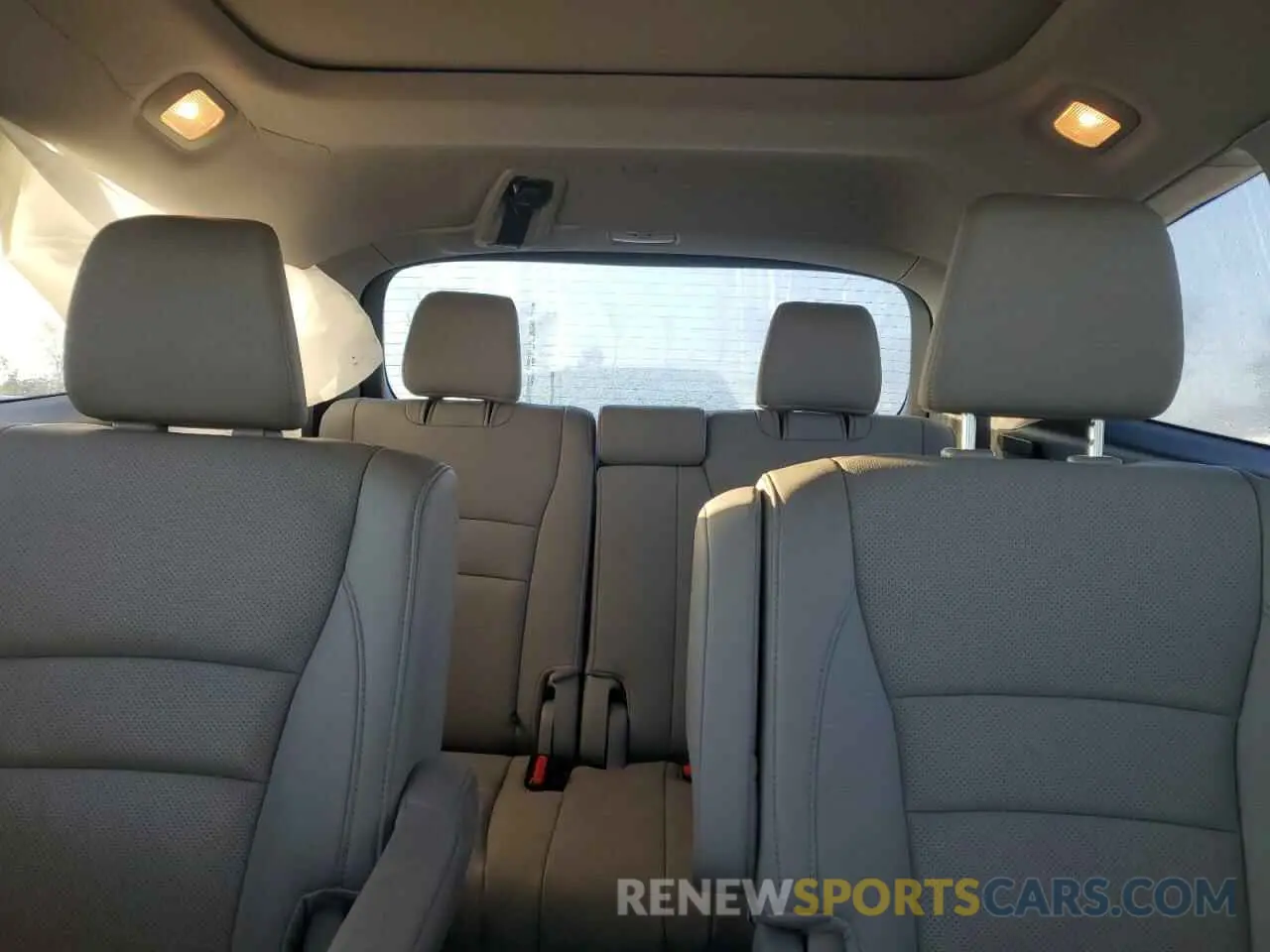 10 Photograph of a damaged car 5FNYF6H02LB036383 HONDA PILOT 2020