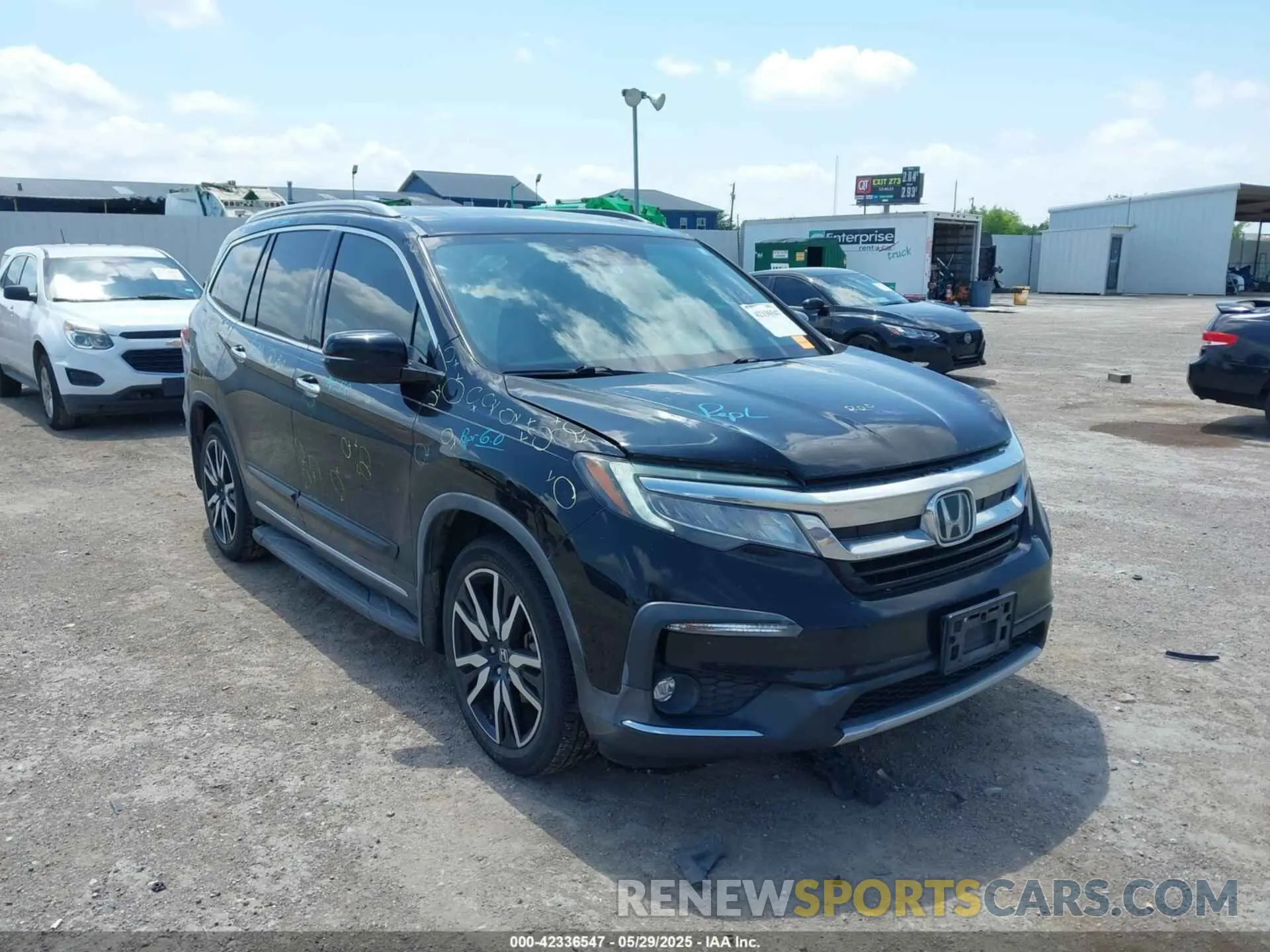 1 Photograph of a damaged car 5FNYF6H0XLB032663 HONDA PILOT 2020