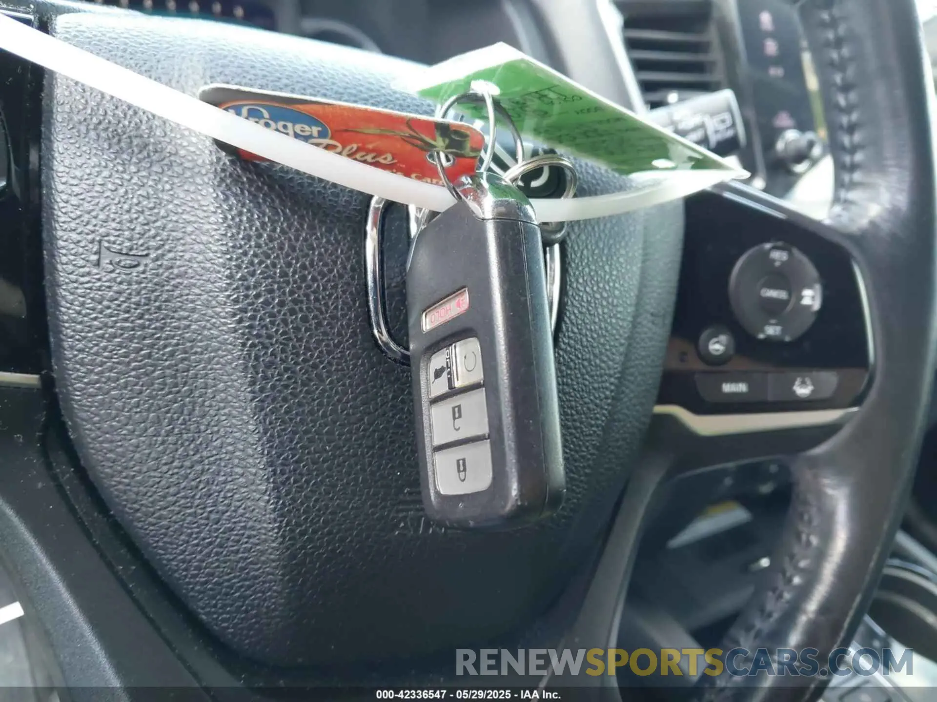 11 Photograph of a damaged car 5FNYF6H0XLB032663 HONDA PILOT 2020