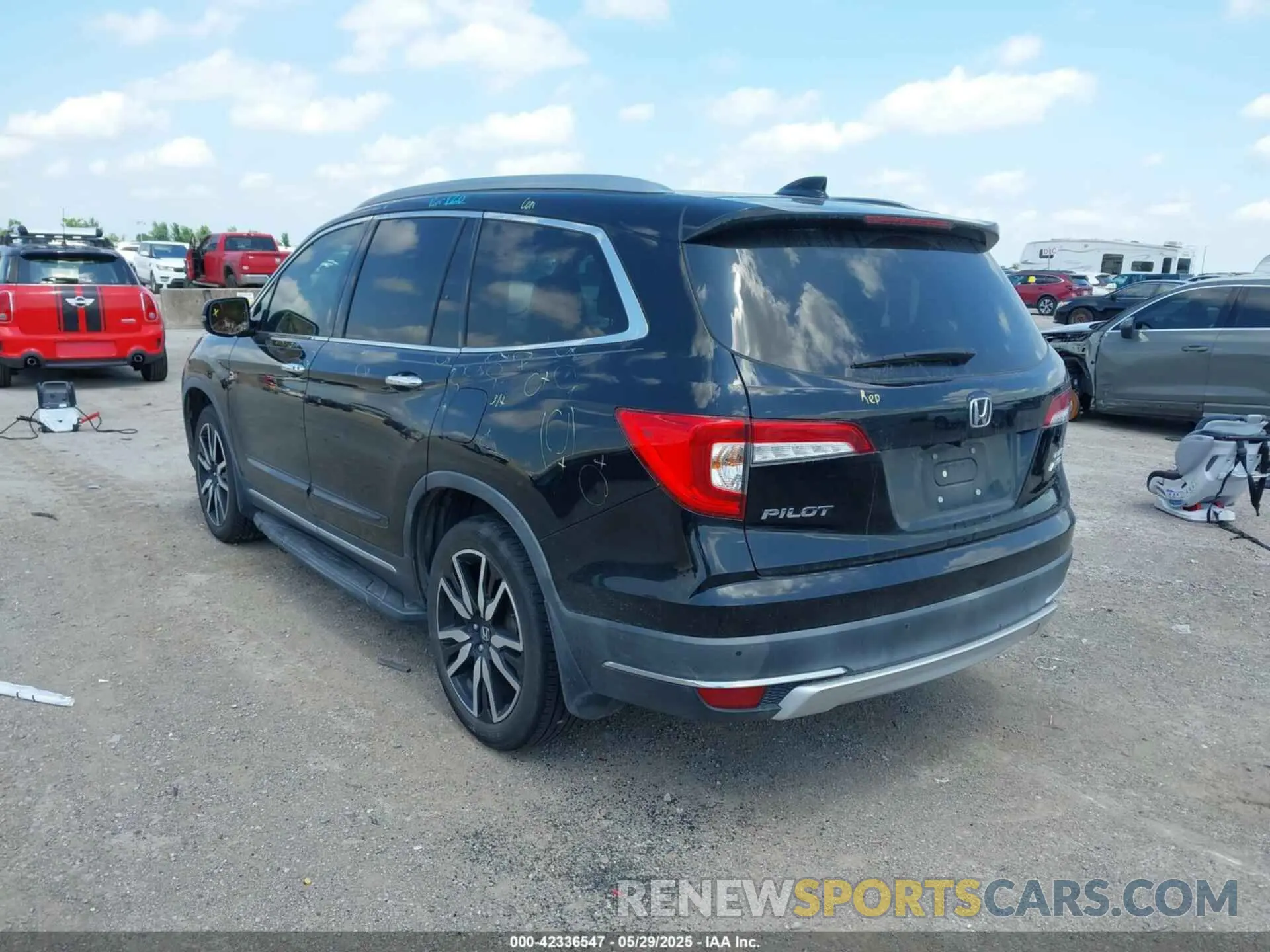3 Photograph of a damaged car 5FNYF6H0XLB032663 HONDA PILOT 2020