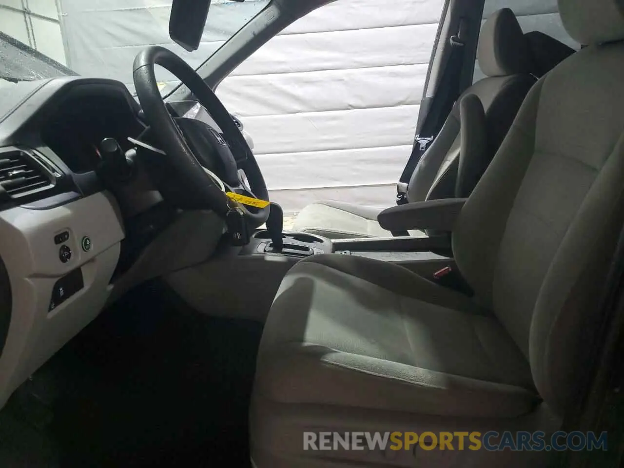 7 Photograph of a damaged car 5FNYF6H31LB045537 HONDA PILOT 2020
