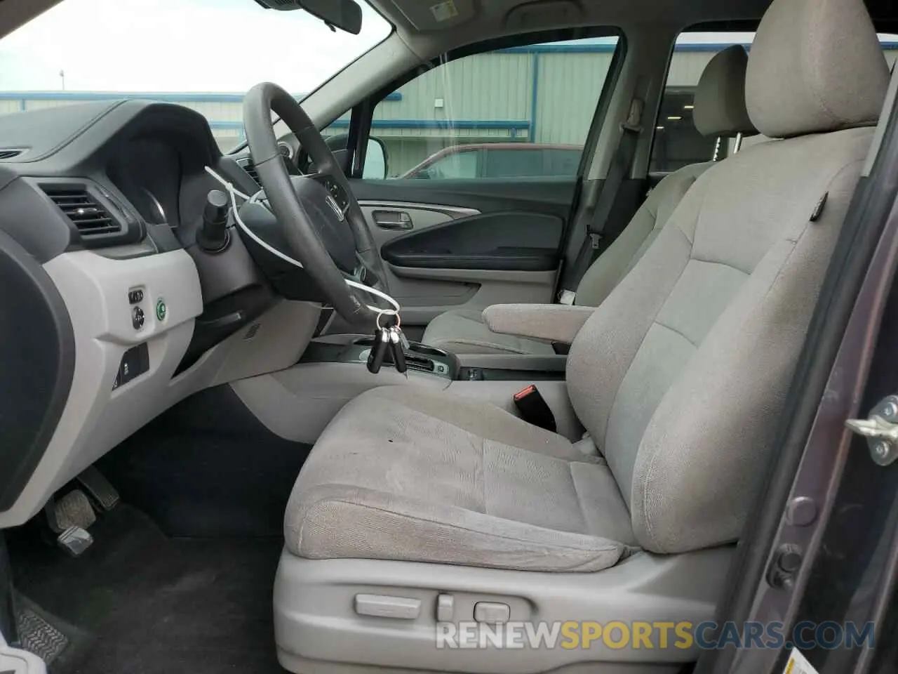 7 Photograph of a damaged car 5FNYF6H35LB011844 HONDA PILOT 2020