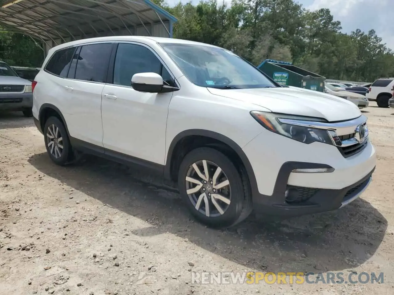 4 Photograph of a damaged car 5FNYF6H35LB021290 HONDA PILOT 2020
