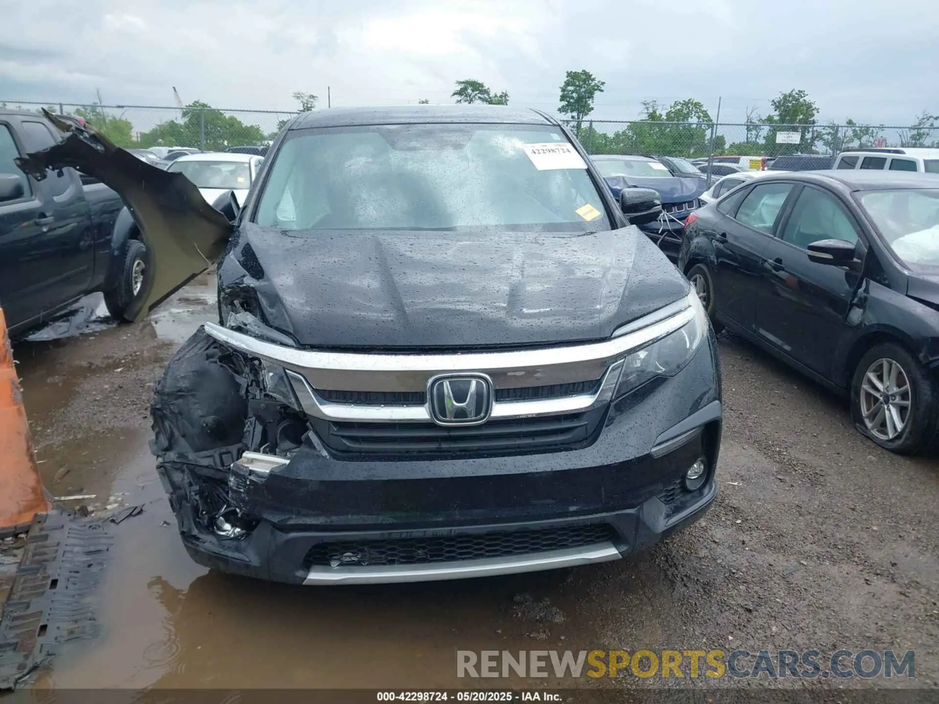 13 Photograph of a damaged car 5FNYF6H36LB054993 HONDA PILOT 2020