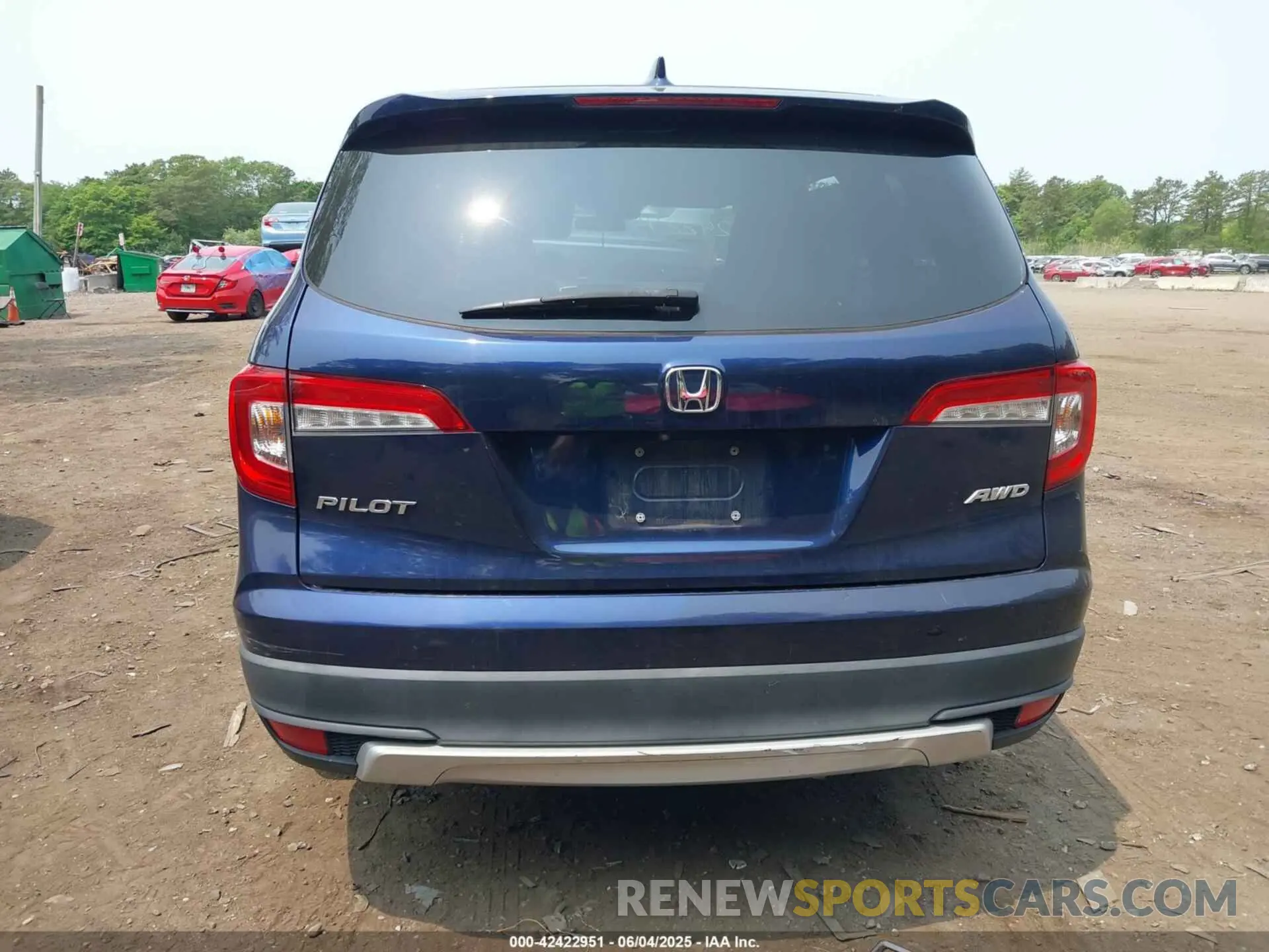 16 Photograph of a damaged car 5FNYF6H37LB038897 HONDA PILOT 2020