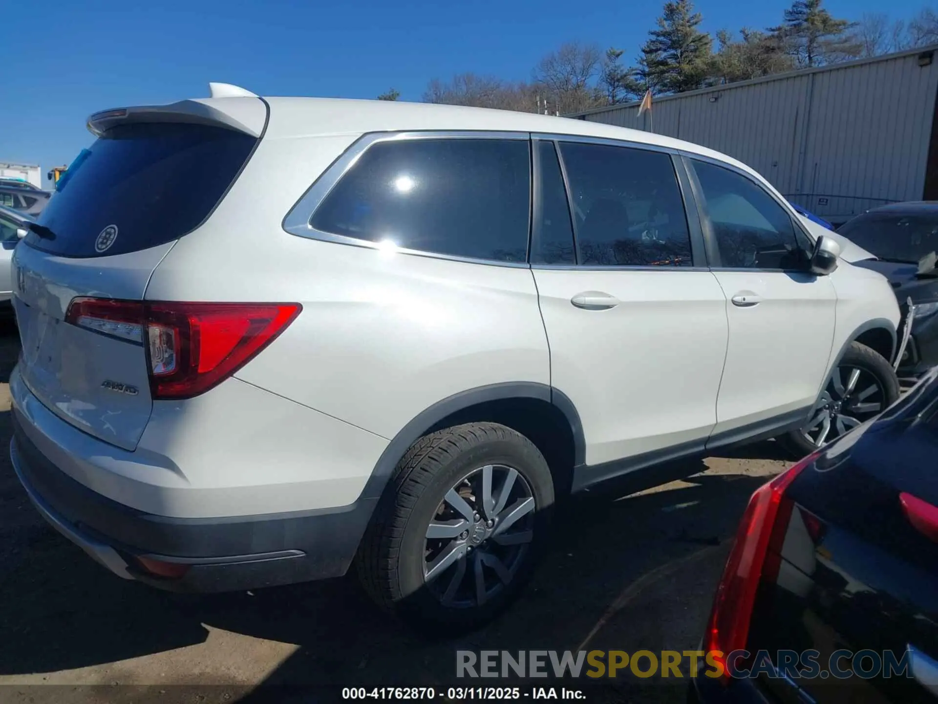 13 Photograph of a damaged car 5FNYF6H37LB050595 HONDA PILOT 2020