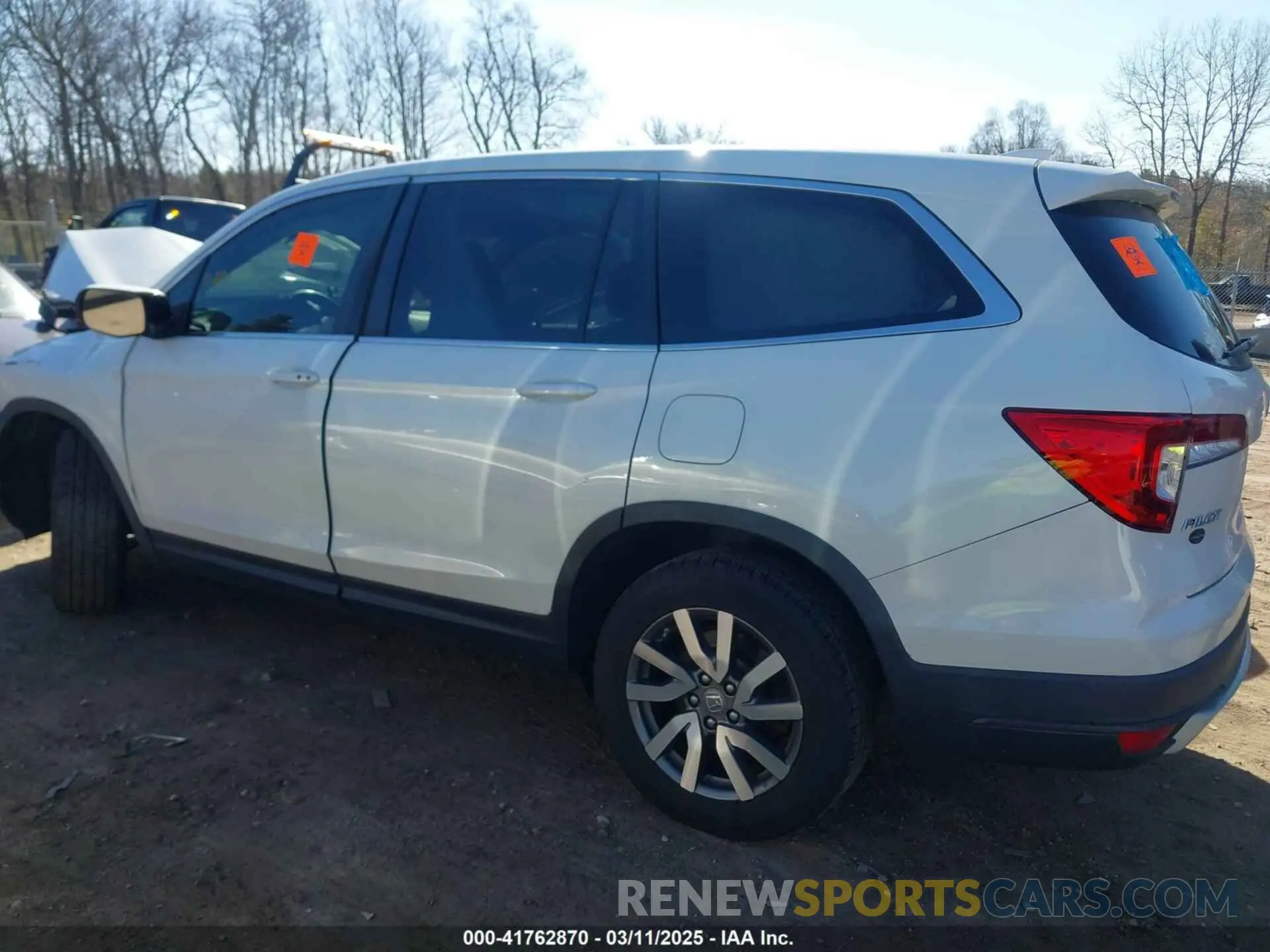14 Photograph of a damaged car 5FNYF6H37LB050595 HONDA PILOT 2020