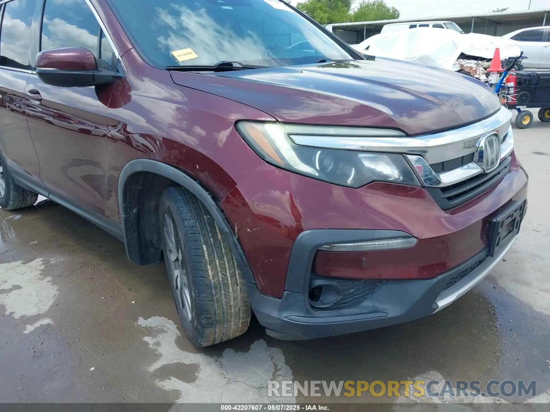 18 Photograph of a damaged car 5FNYF6H3XLB019034 HONDA PILOT 2020