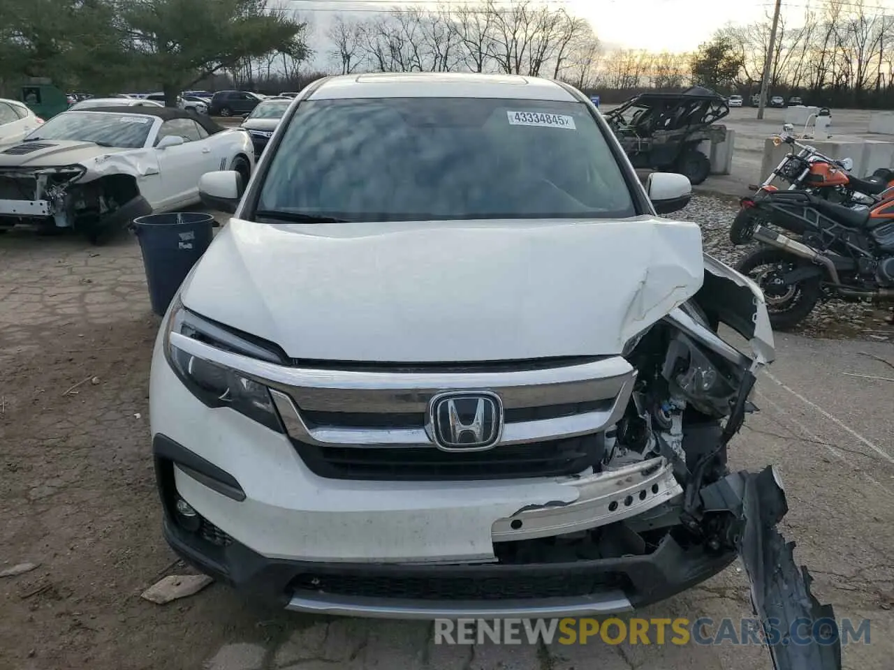 5 Photograph of a damaged car 5FNYF6H41LB011770 HONDA PILOT 2020