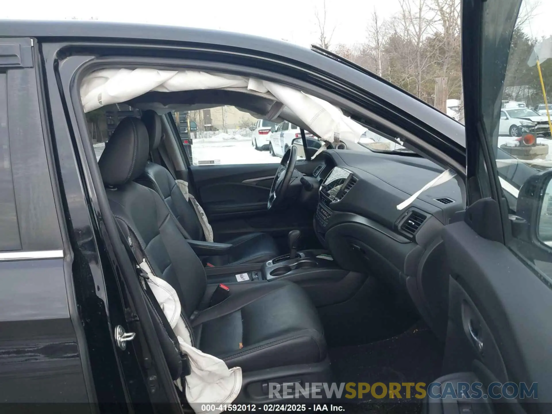 5 Photograph of a damaged car 5FNYF6H50LB022798 HONDA PILOT 2020