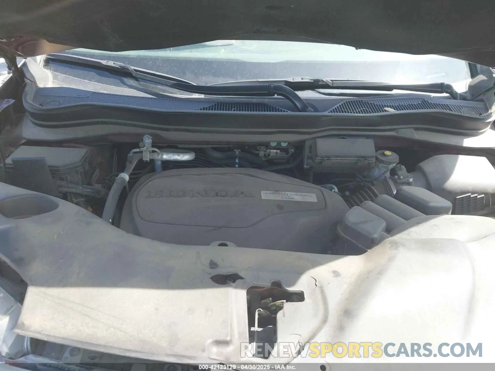 10 Photograph of a damaged car 5FNYF6H50LB028925 HONDA PILOT 2020