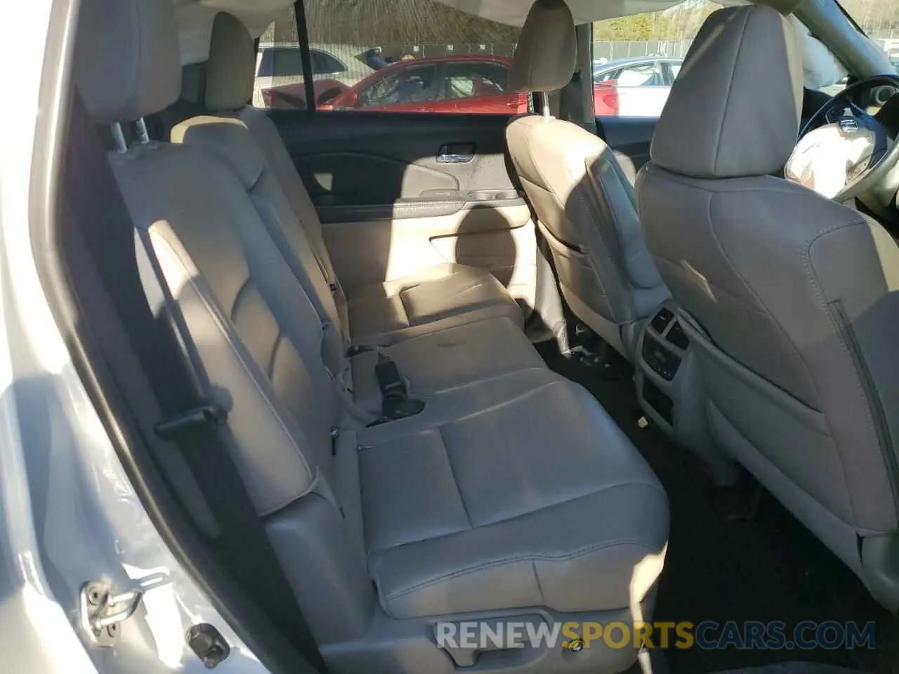 12 Photograph of a damaged car 5FNYF6H51LB013723 HONDA PILOT 2020