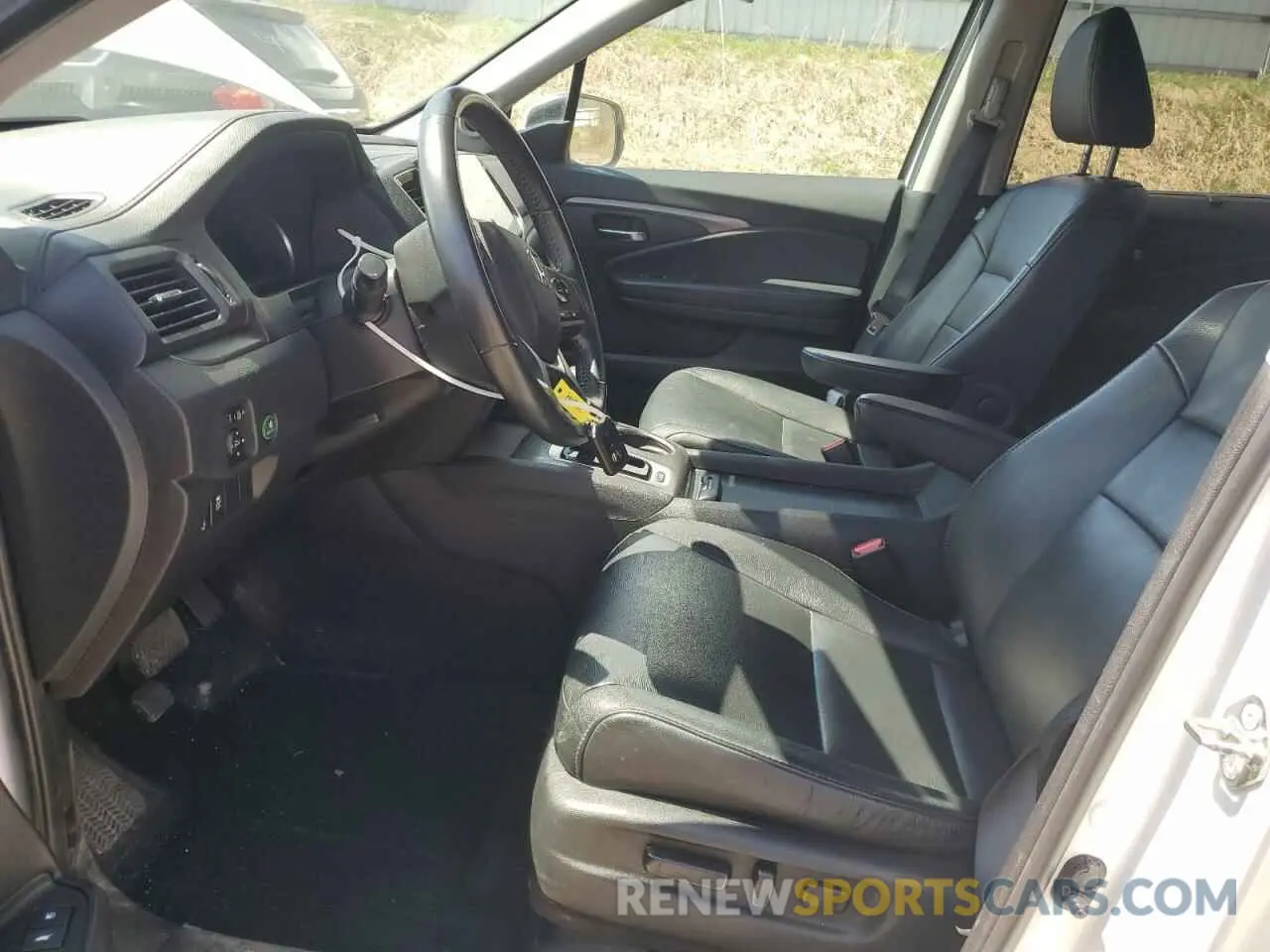 7 Photograph of a damaged car 5FNYF6H51LB025418 HONDA PILOT 2020
