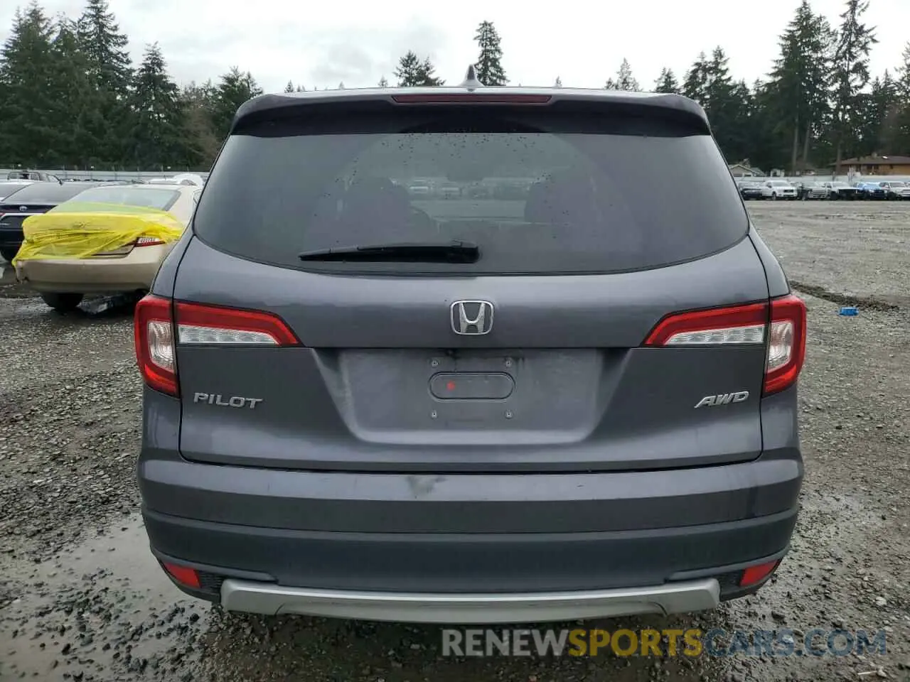 6 Photograph of a damaged car 5FNYF6H51LB026780 HONDA PILOT 2020