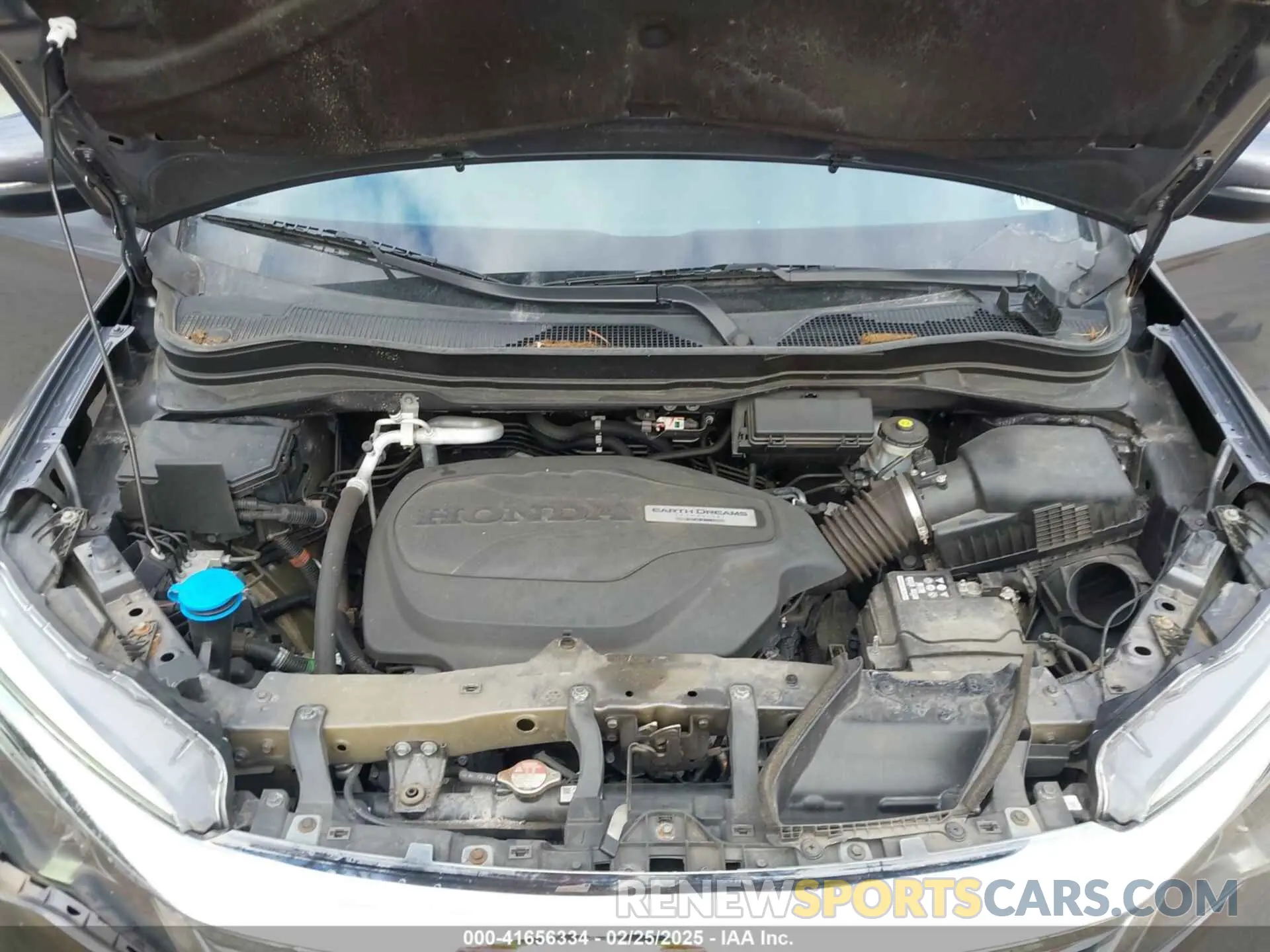 10 Photograph of a damaged car 5FNYF6H51LB048889 HONDA PILOT 2020
