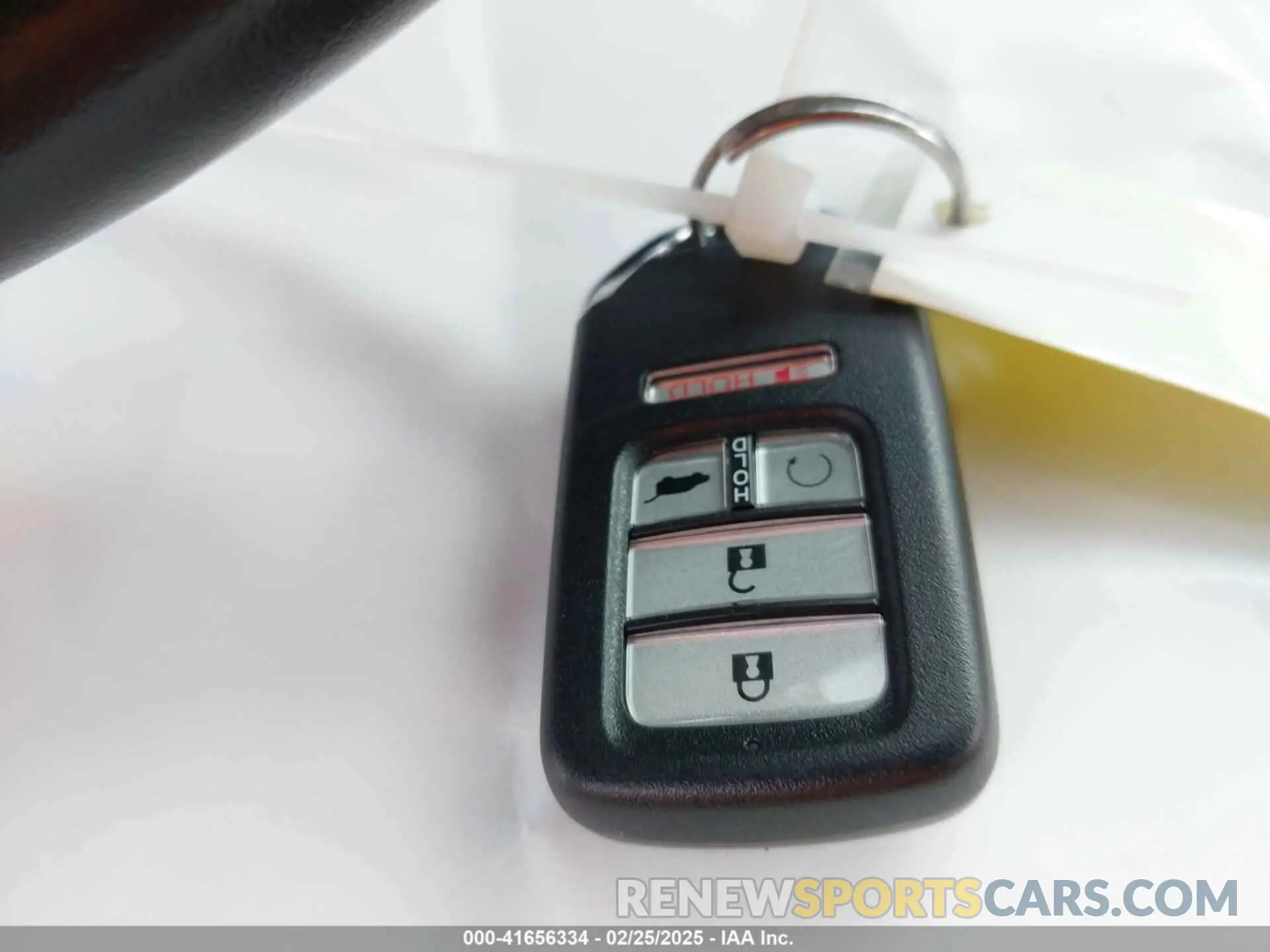 11 Photograph of a damaged car 5FNYF6H51LB048889 HONDA PILOT 2020