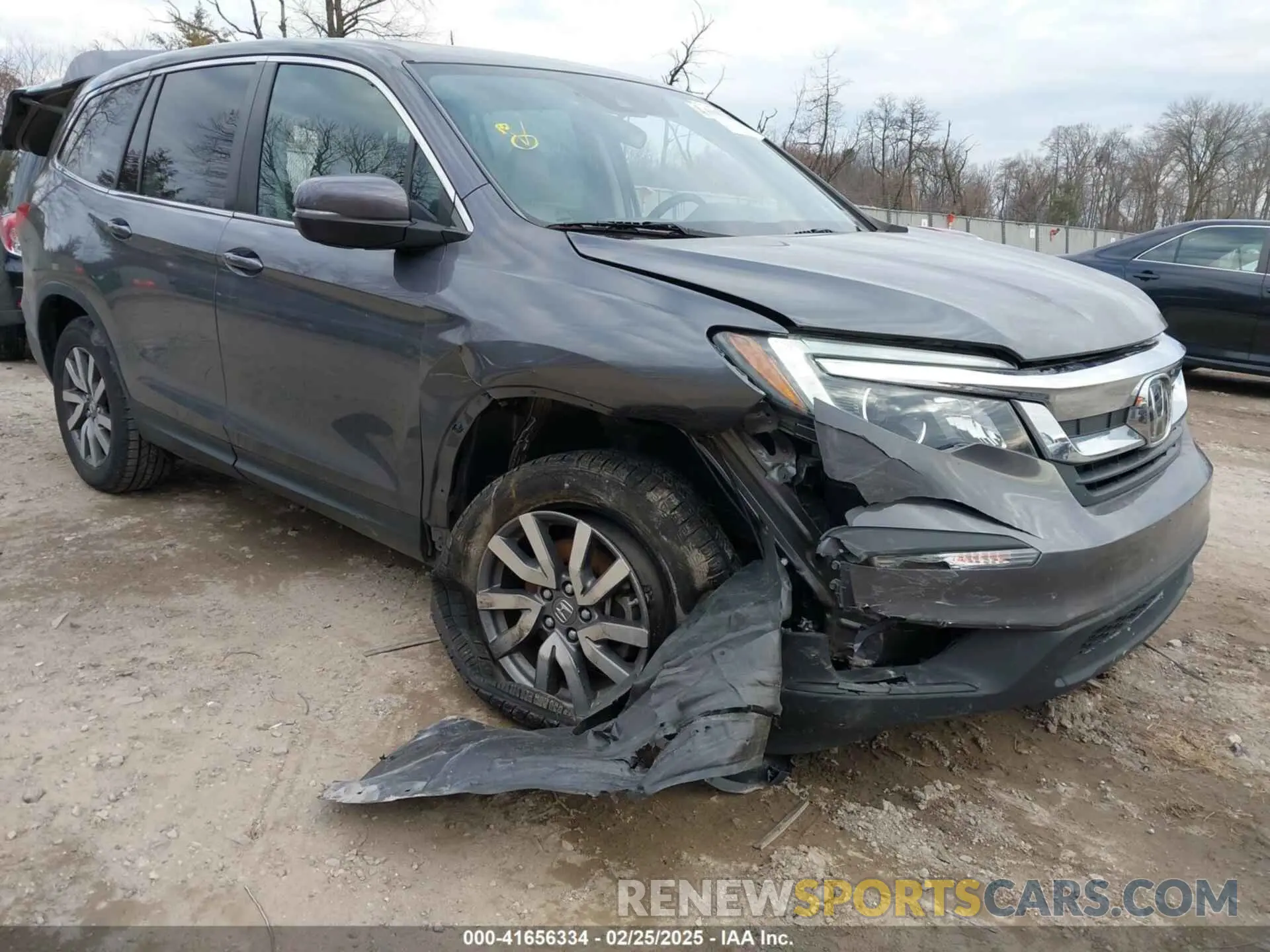 6 Photograph of a damaged car 5FNYF6H51LB048889 HONDA PILOT 2020