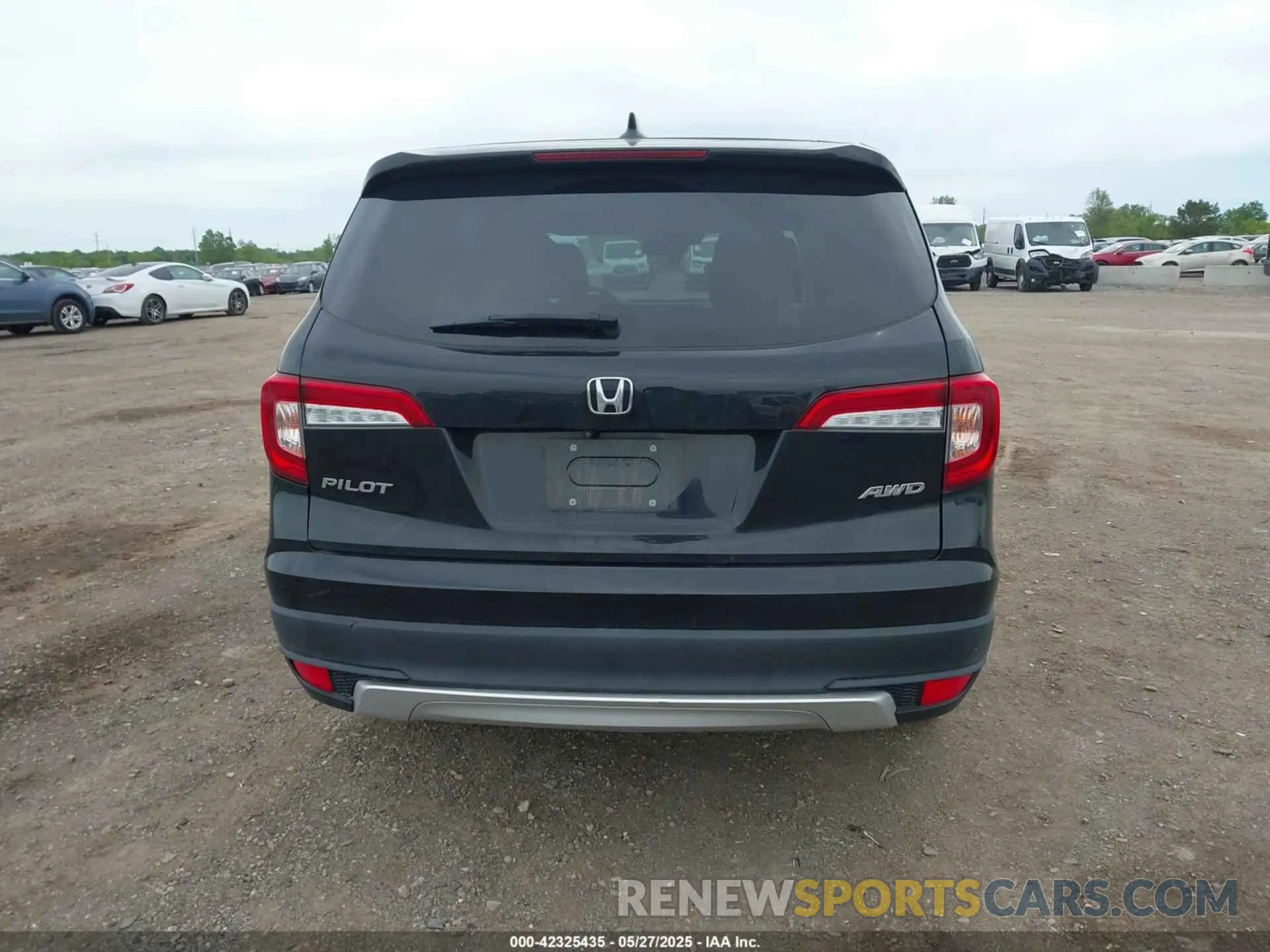 16 Photograph of a damaged car 5FNYF6H51LB058628 HONDA PILOT 2020