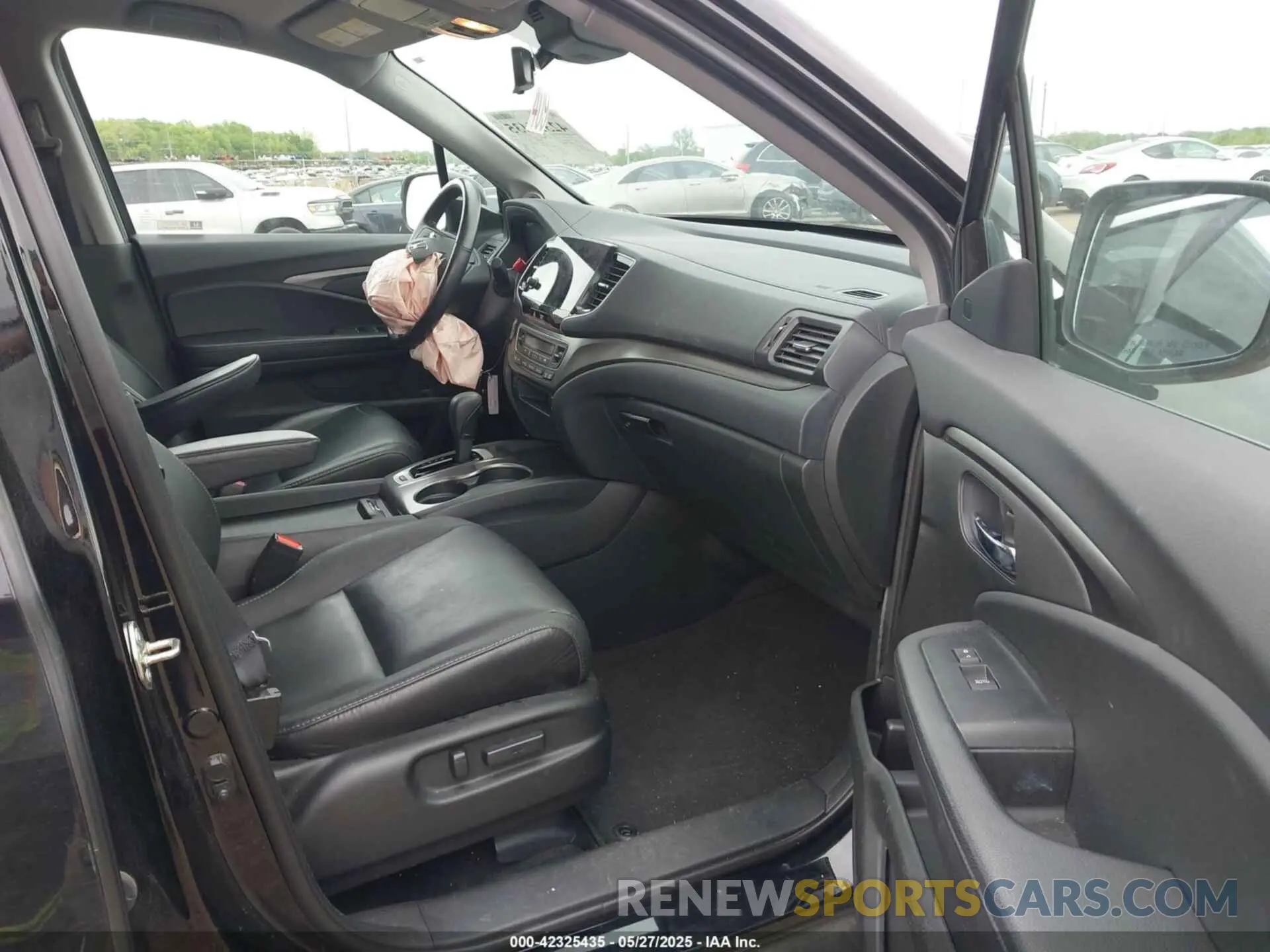 5 Photograph of a damaged car 5FNYF6H51LB058628 HONDA PILOT 2020