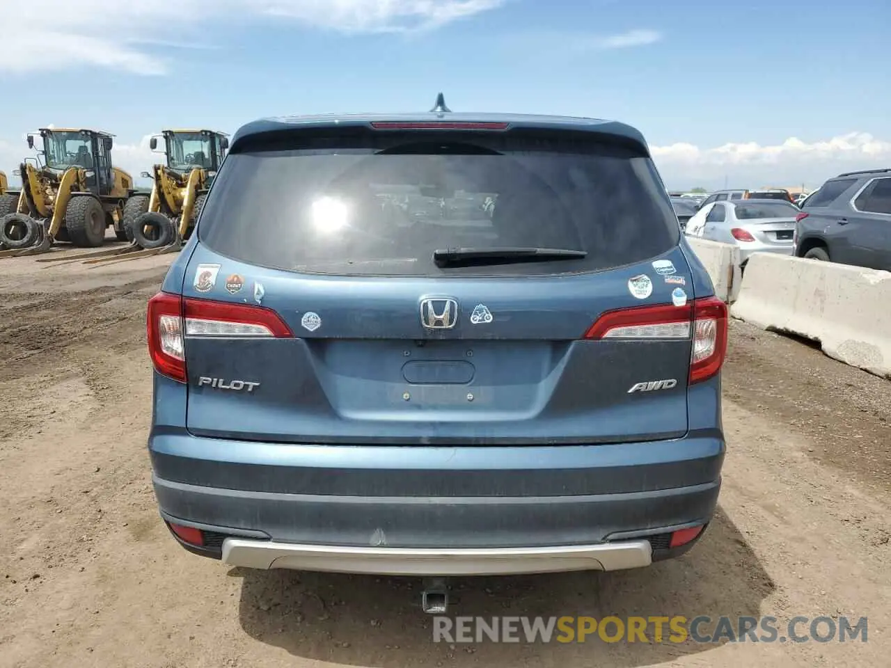 6 Photograph of a damaged car 5FNYF6H53LB058596 HONDA PILOT 2020
