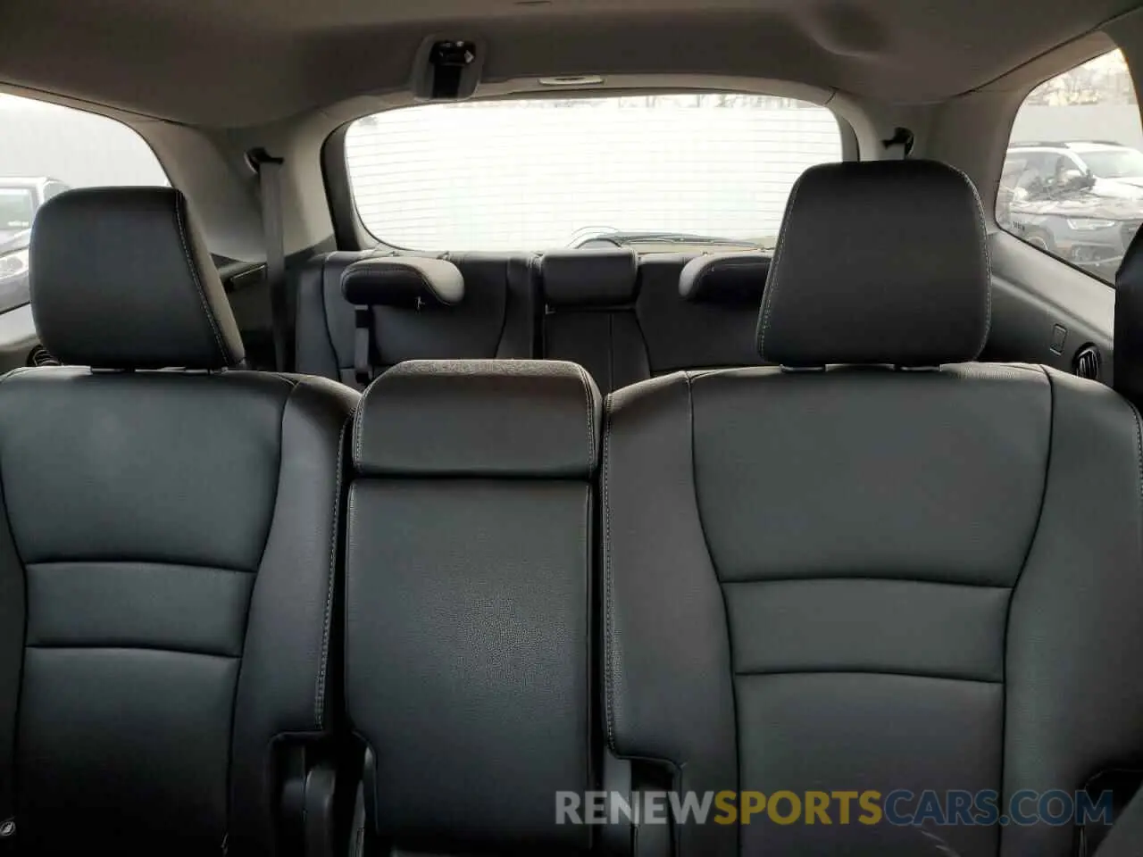 10 Photograph of a damaged car 5FNYF6H54LB059305 HONDA PILOT 2020