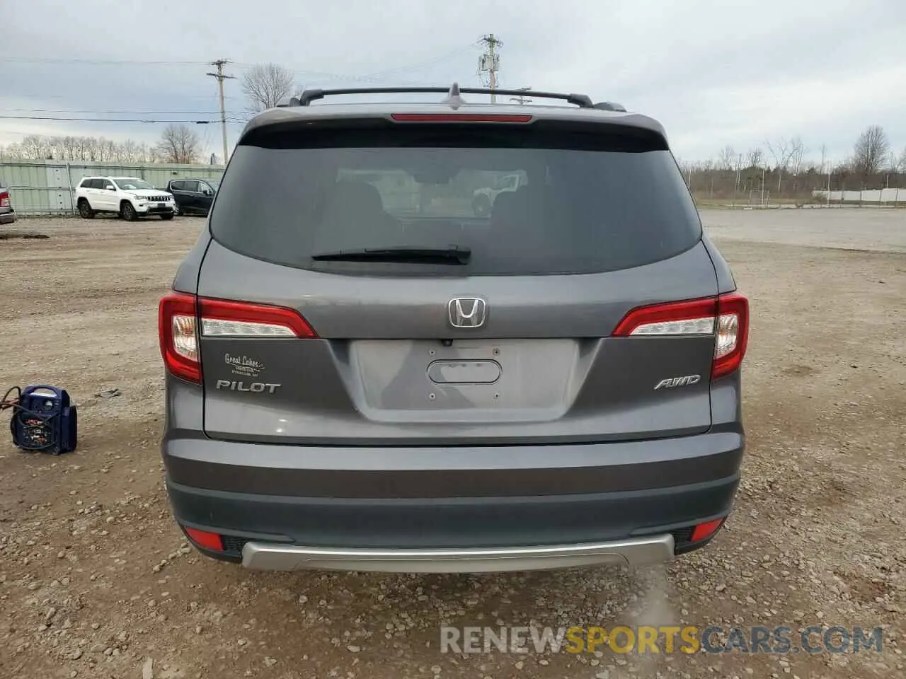 6 Photograph of a damaged car 5FNYF6H54LB059305 HONDA PILOT 2020