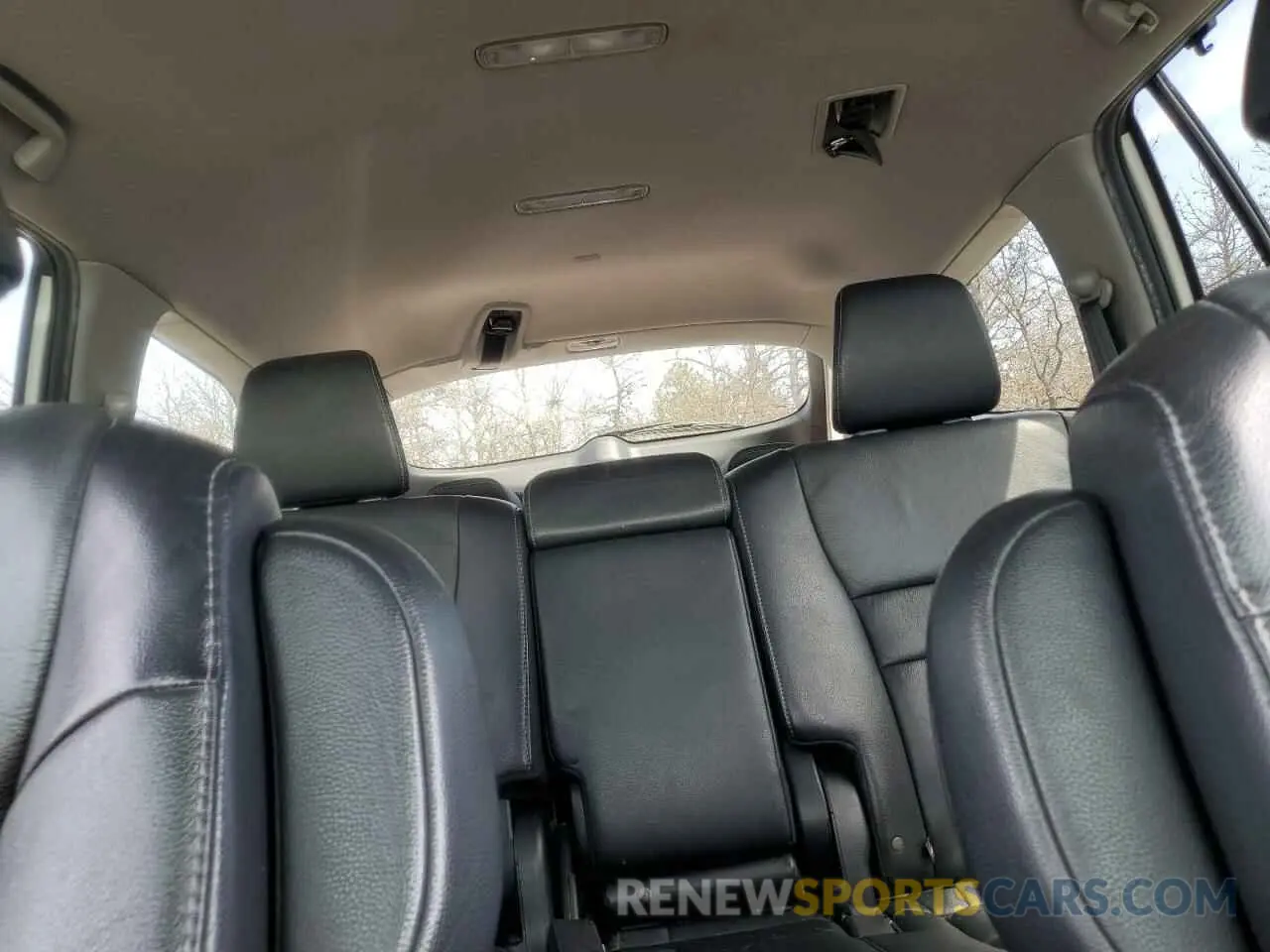 10 Photograph of a damaged car 5FNYF6H54LB066724 HONDA PILOT 2020