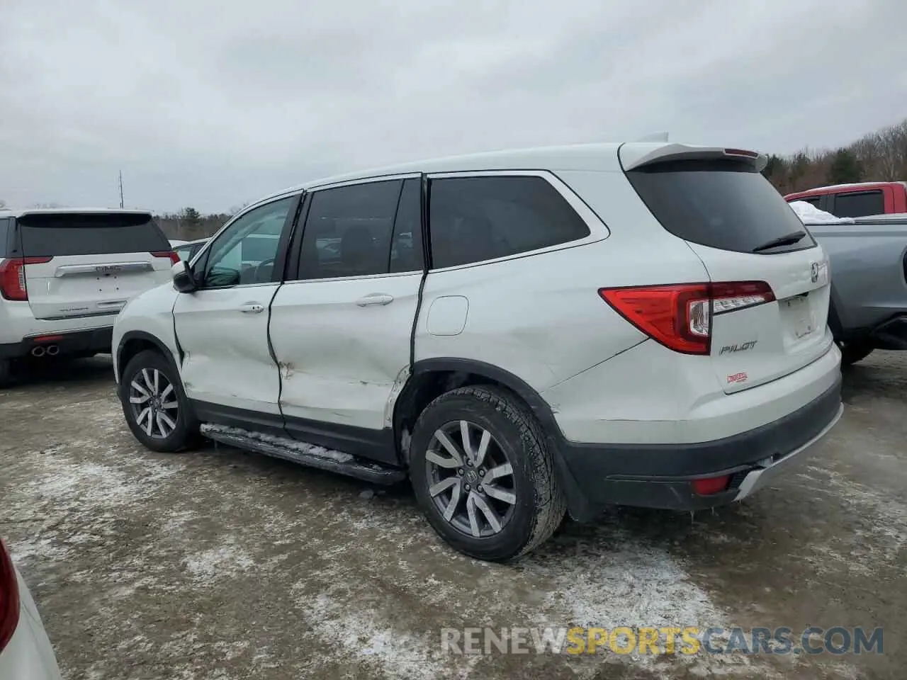 2 Photograph of a damaged car 5FNYF6H55LB067350 HONDA PILOT 2020