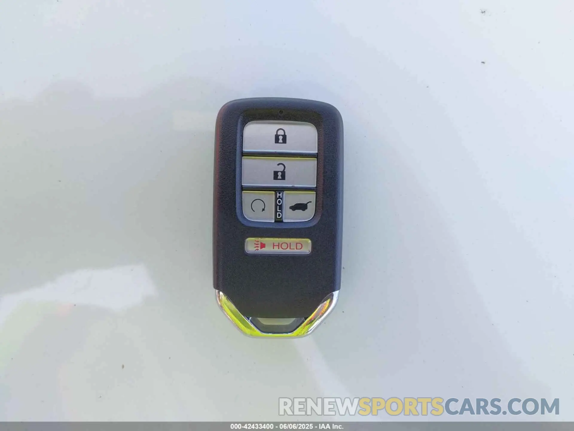 11 Photograph of a damaged car 5FNYF6H56LB010316 HONDA PILOT 2020