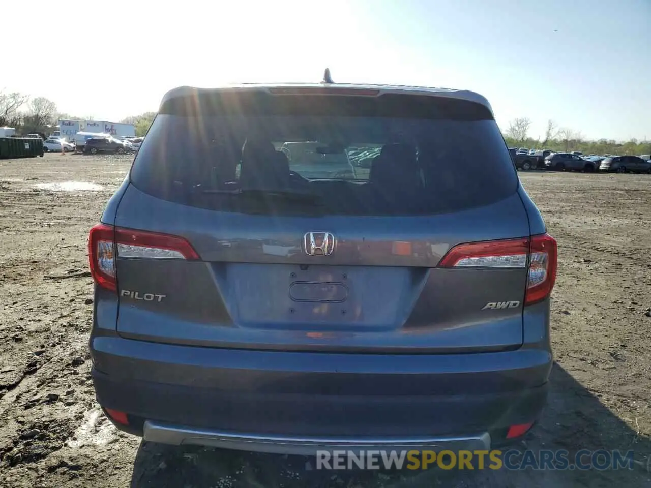 6 Photograph of a damaged car 5FNYF6H57LB007408 HONDA PILOT 2020