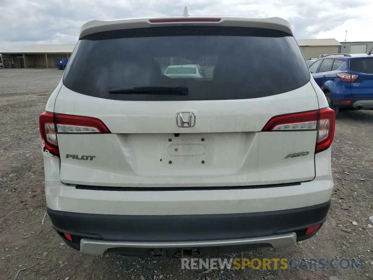 6 Photograph of a damaged car 5FNYF6H57LB016125 HONDA PILOT 2020