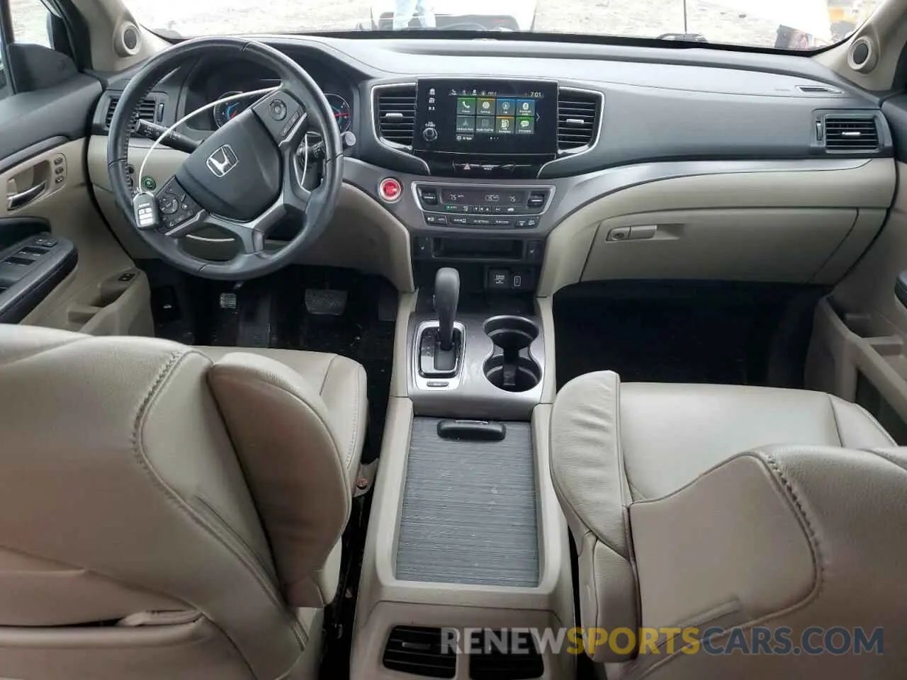 8 Photograph of a damaged car 5FNYF6H57LB016125 HONDA PILOT 2020
