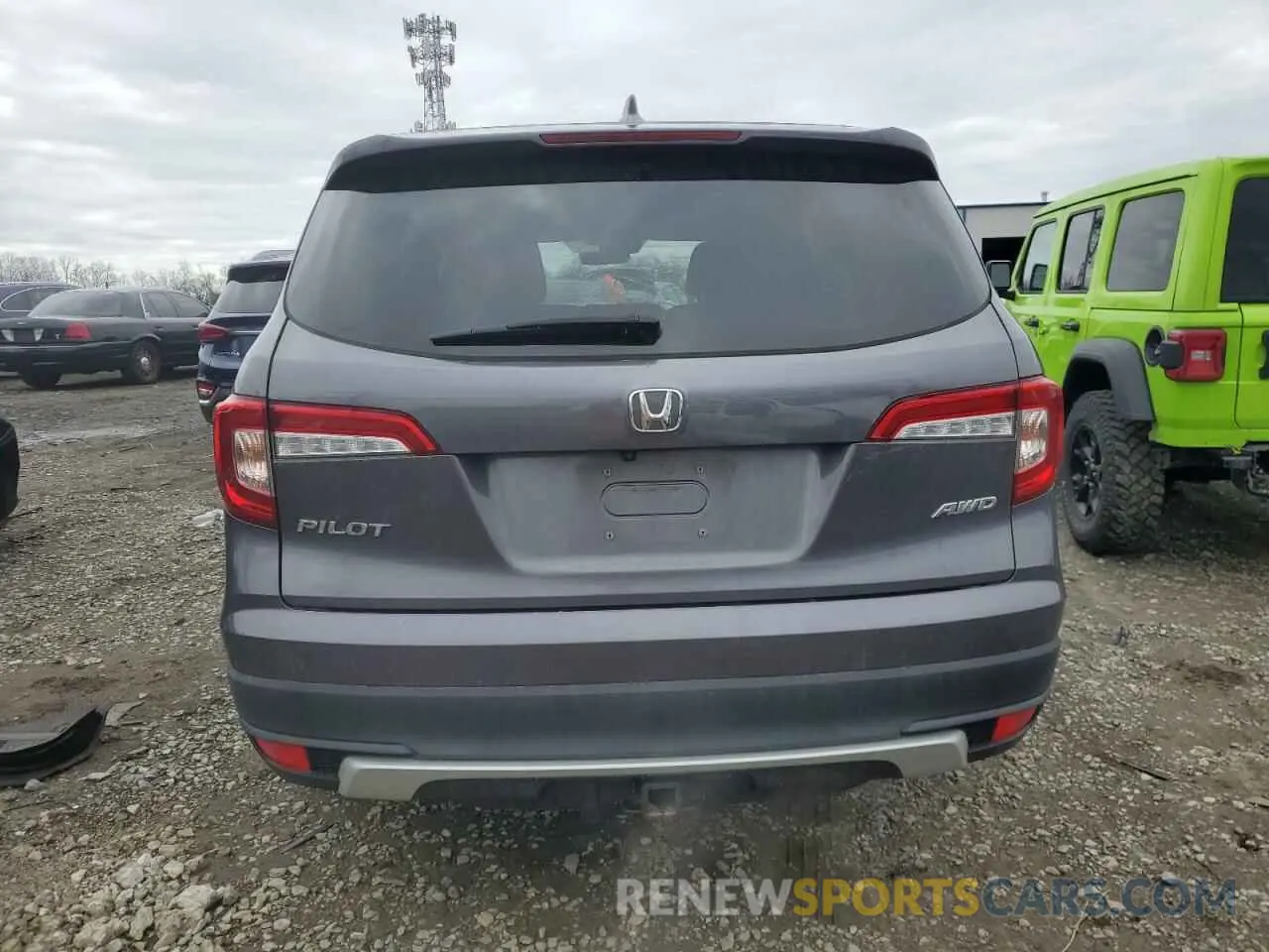 6 Photograph of a damaged car 5FNYF6H57LB052655 HONDA PILOT 2020