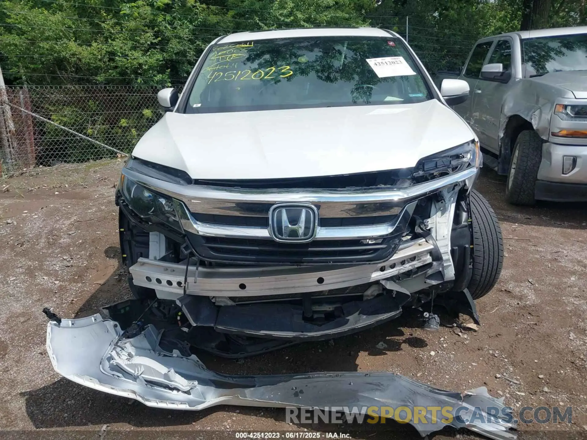 12 Photograph of a damaged car 5FNYF6H57LB061064 HONDA PILOT 2020