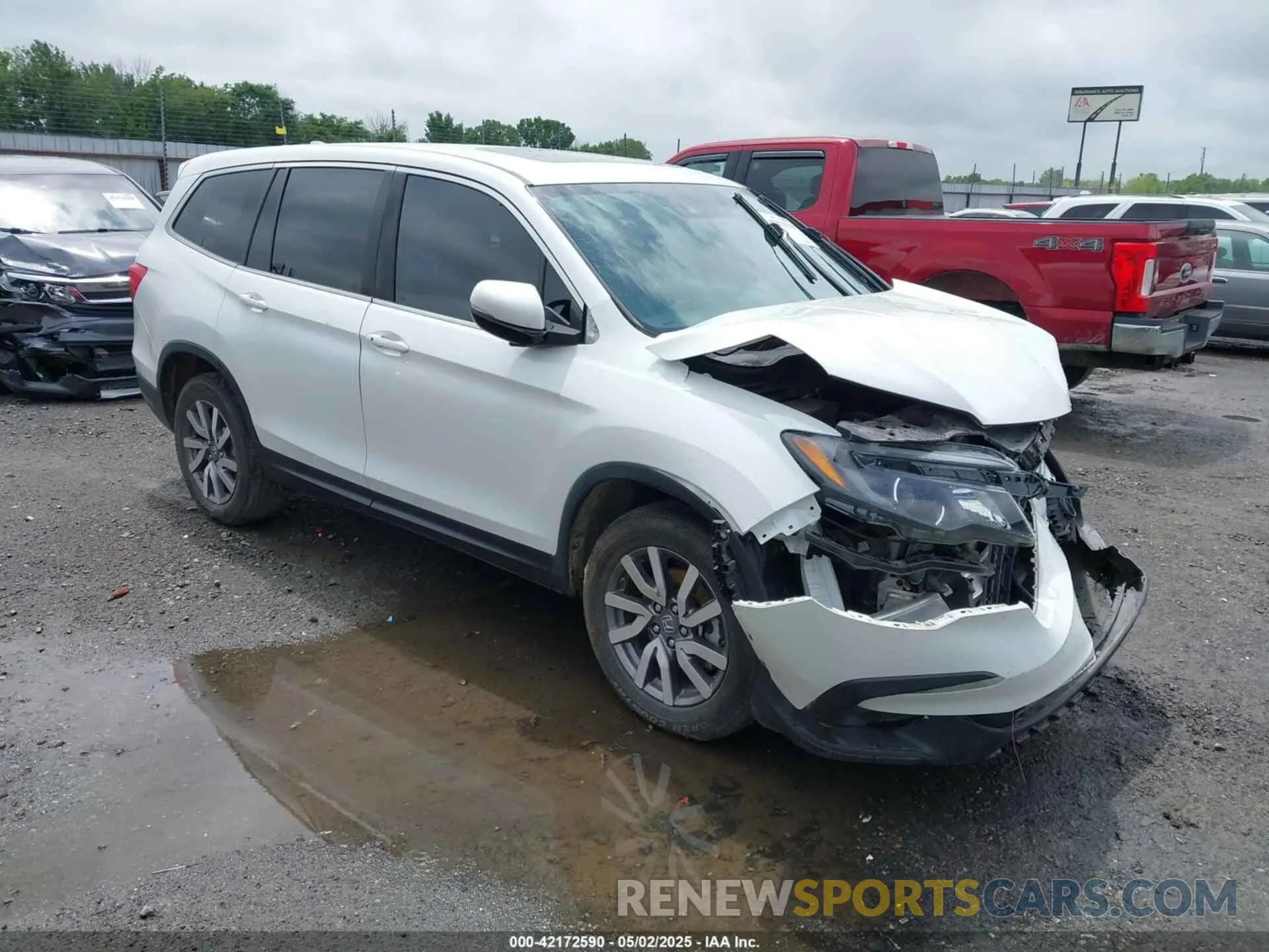 1 Photograph of a damaged car 5FNYF6H57LB067852 HONDA PILOT 2020