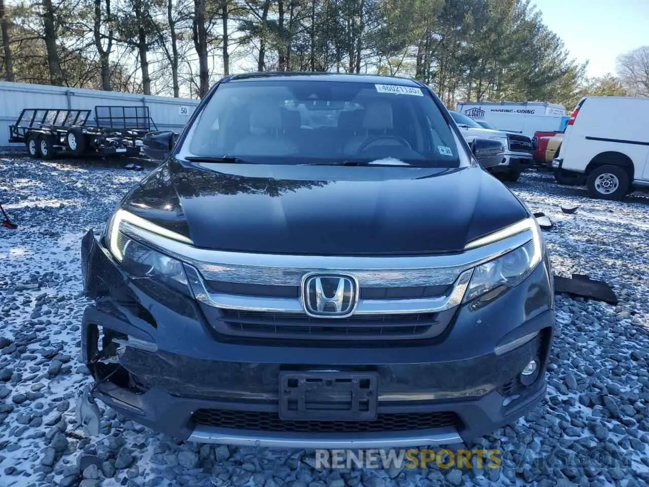 5 Photograph of a damaged car 5FNYF6H59LB013033 HONDA PILOT 2020