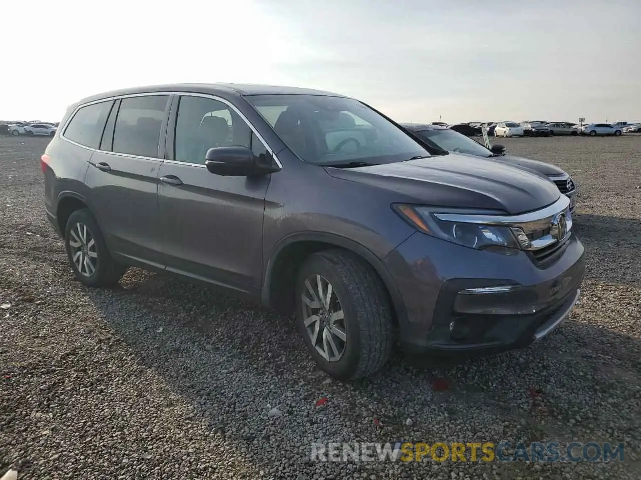 4 Photograph of a damaged car 5FNYF6H59LB016899 HONDA PILOT 2020