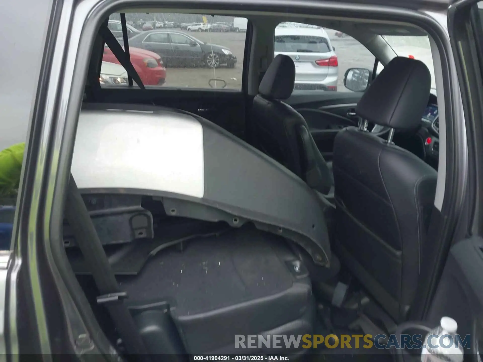 8 Photograph of a damaged car 5FNYF6H59LB047246 HONDA PILOT 2020