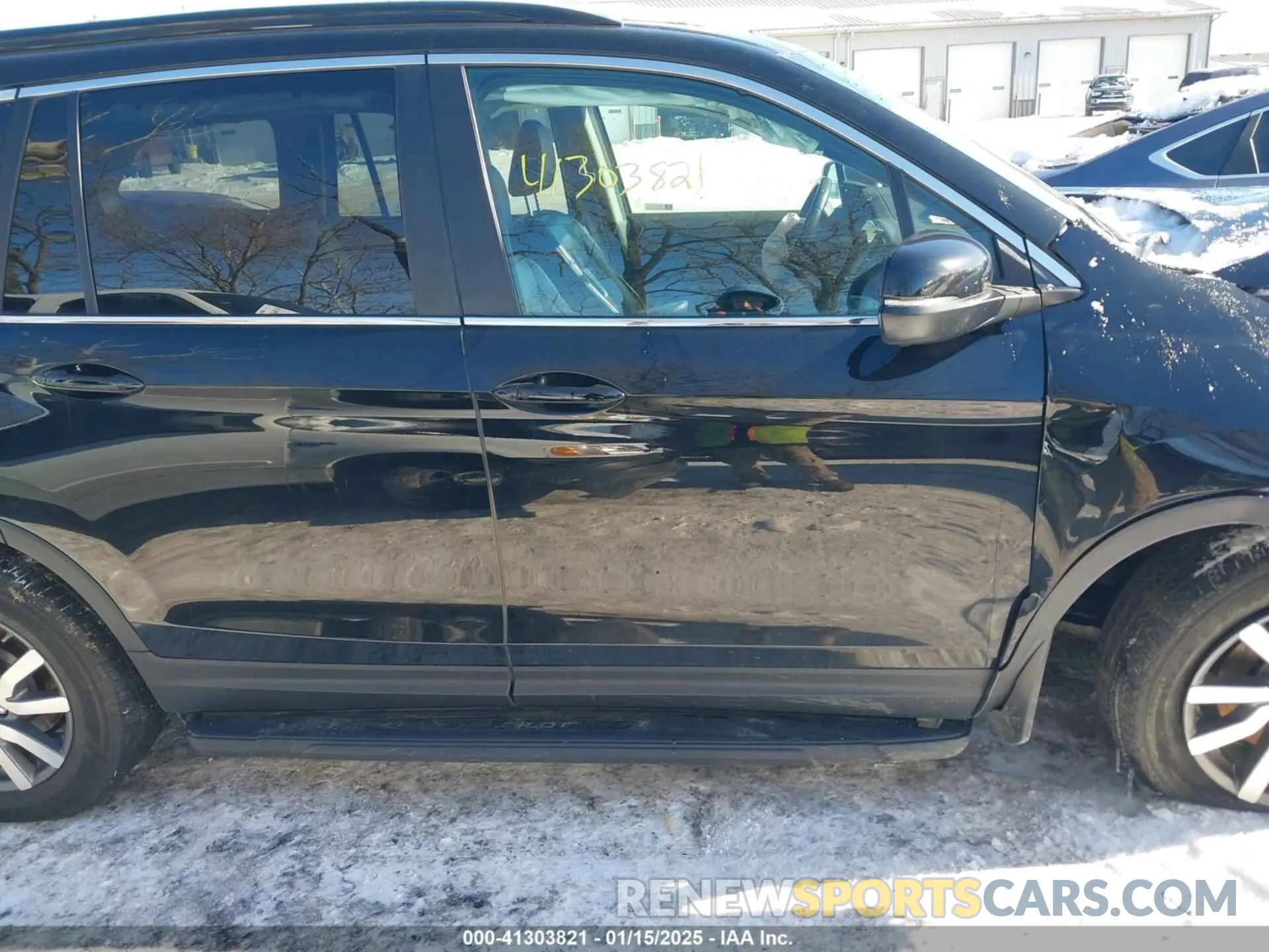 14 Photograph of a damaged car 5FNYF6H59LB051071 HONDA PILOT 2020