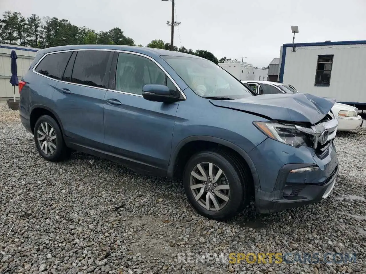 4 Photograph of a damaged car 5FNYF6H59LB059123 HONDA PILOT 2020