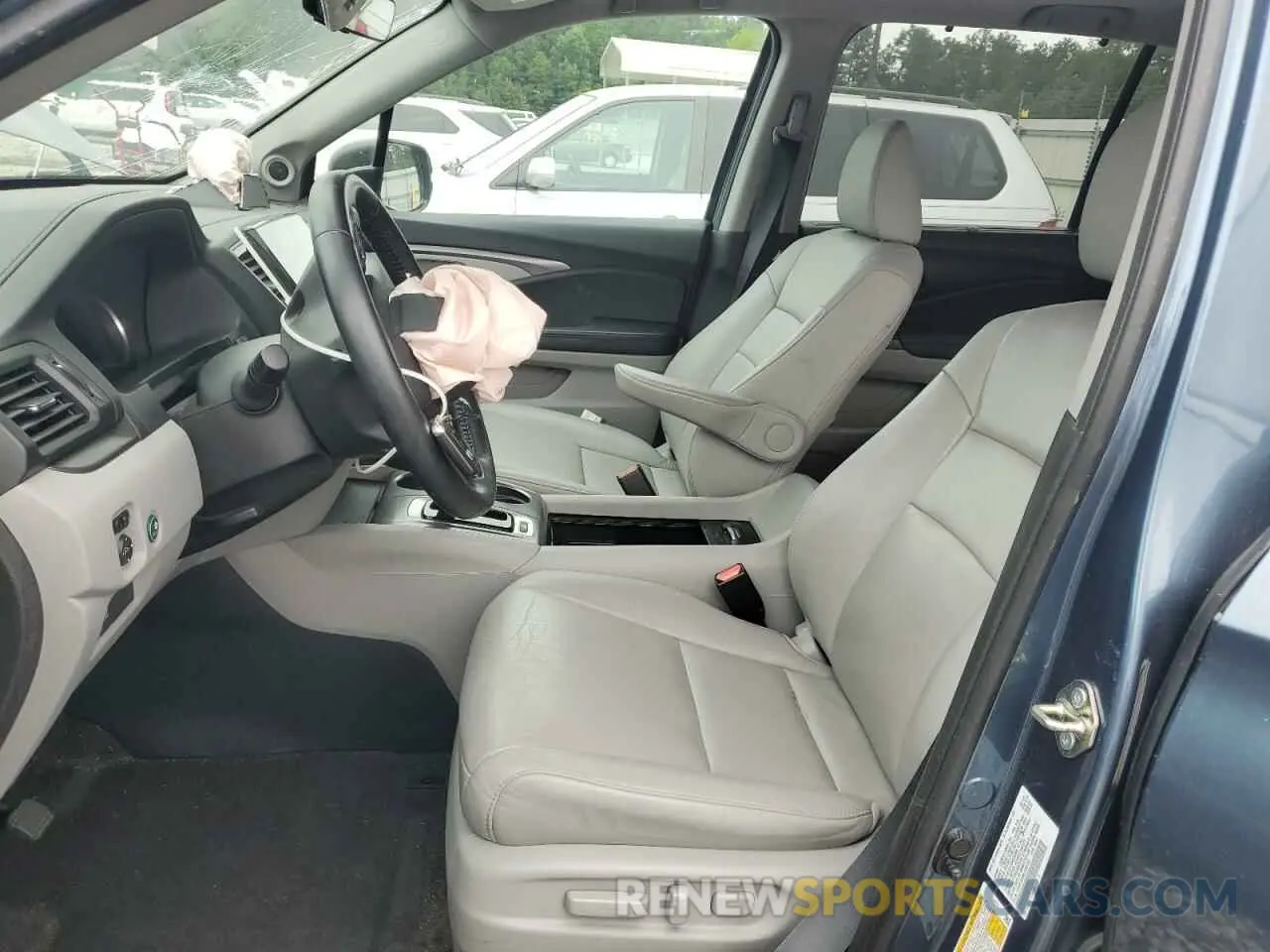 7 Photograph of a damaged car 5FNYF6H59LB059123 HONDA PILOT 2020
