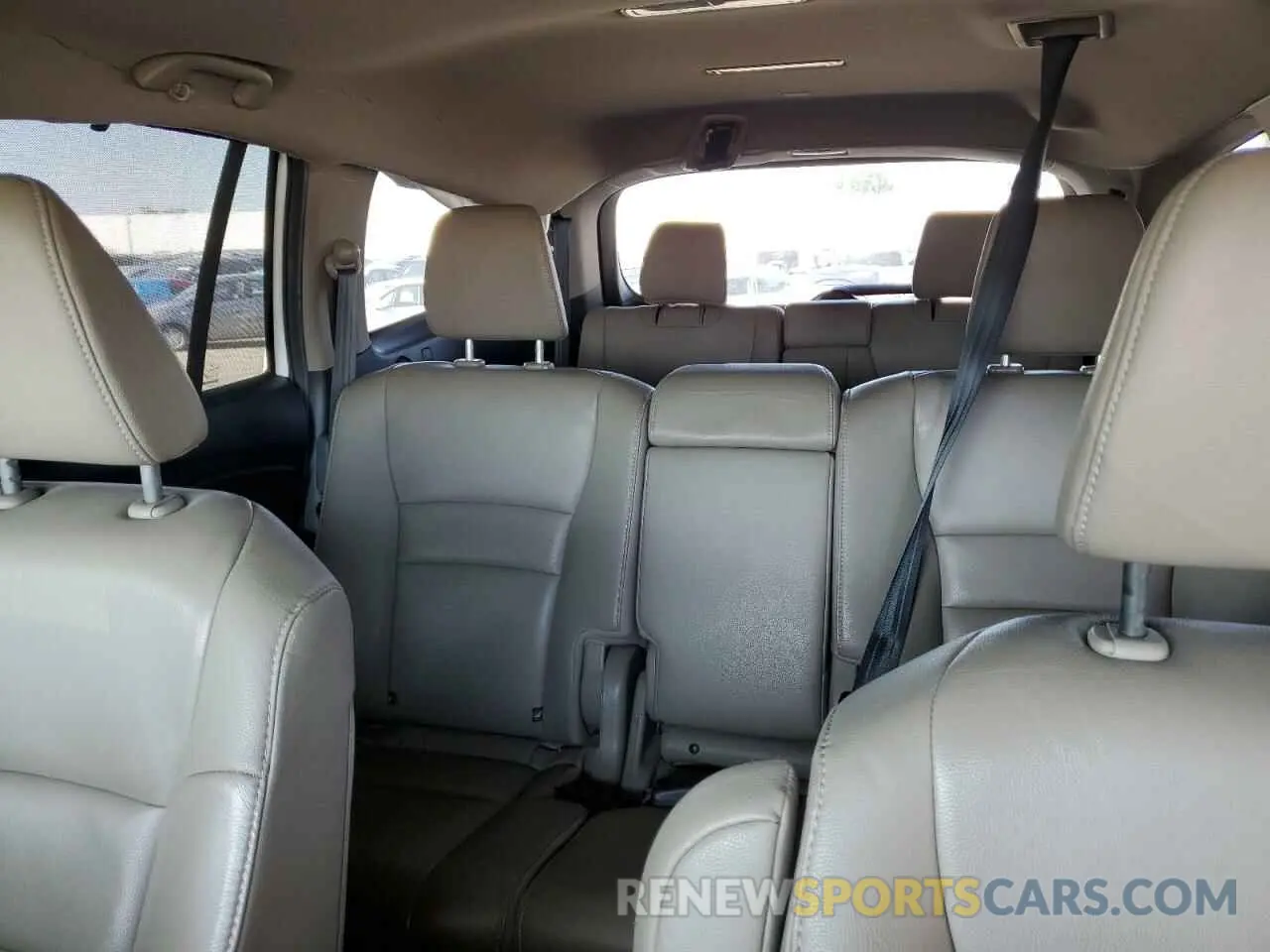 10 Photograph of a damaged car 5FNYF6H5XLB030245 HONDA PILOT 2020
