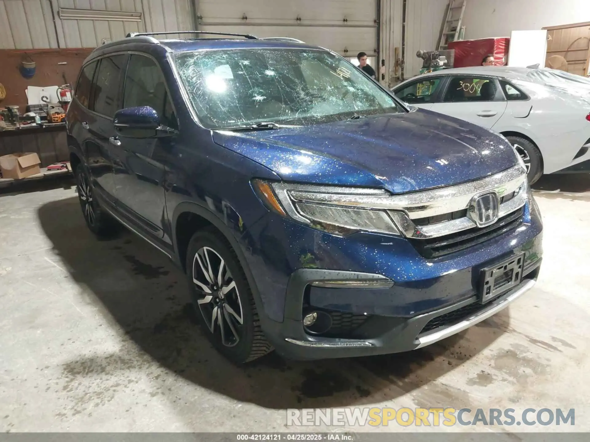 1 Photograph of a damaged car 5FNYF6H65LB019355 HONDA PILOT 2020