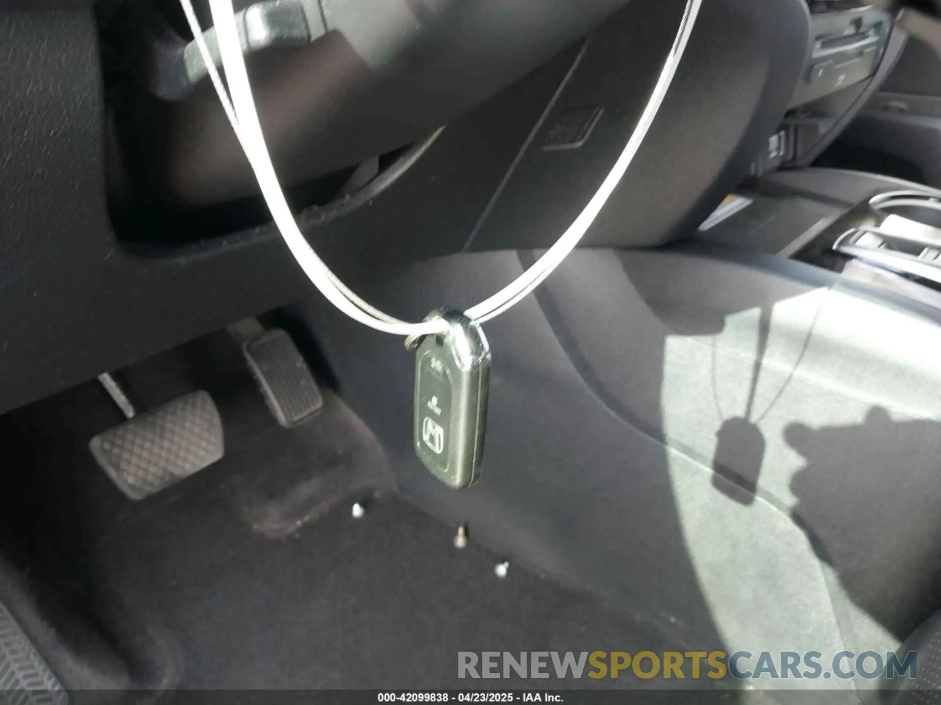 11 Photograph of a damaged car 5FNYF6H71LB039742 HONDA PILOT 2020
